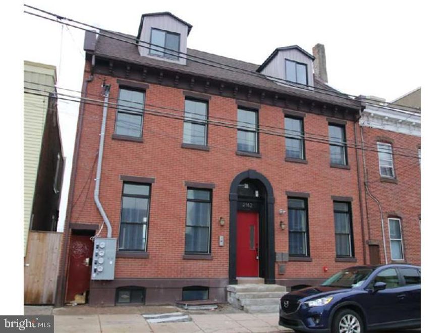 Gorgeous condo unit located on first floor of this spectacular renovation. Entry into common vestibule area to Unit B on the left side. Enter into modern eat in kitchen with island center and seating for 2-4. Quartz counter tops, abundant cabinet space, stainless steel appliances, gas cooking,pantry for additional storage. Washer/dryer are located next to kitchen for convenience. Back door leads out to yard with EP Henry brickwork. 2nd floor features large master bedroom with tract lighting and master bath with all the updated amenities! Ceramic tile floor and tub/shower, Double closet. Lower level features 2 good size bedrooms with full modern ceramic tile bath and hardwood flooring t/o. Storage areas are large and located t/o the unit. Plenty of windows to allow for awesome views and light. Walking distance to many attractions and public transportation