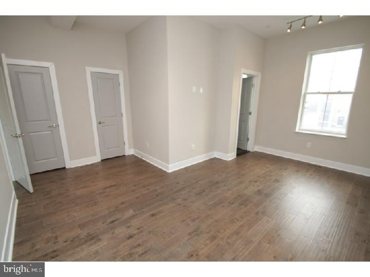FISHTOWN - Residential Lease