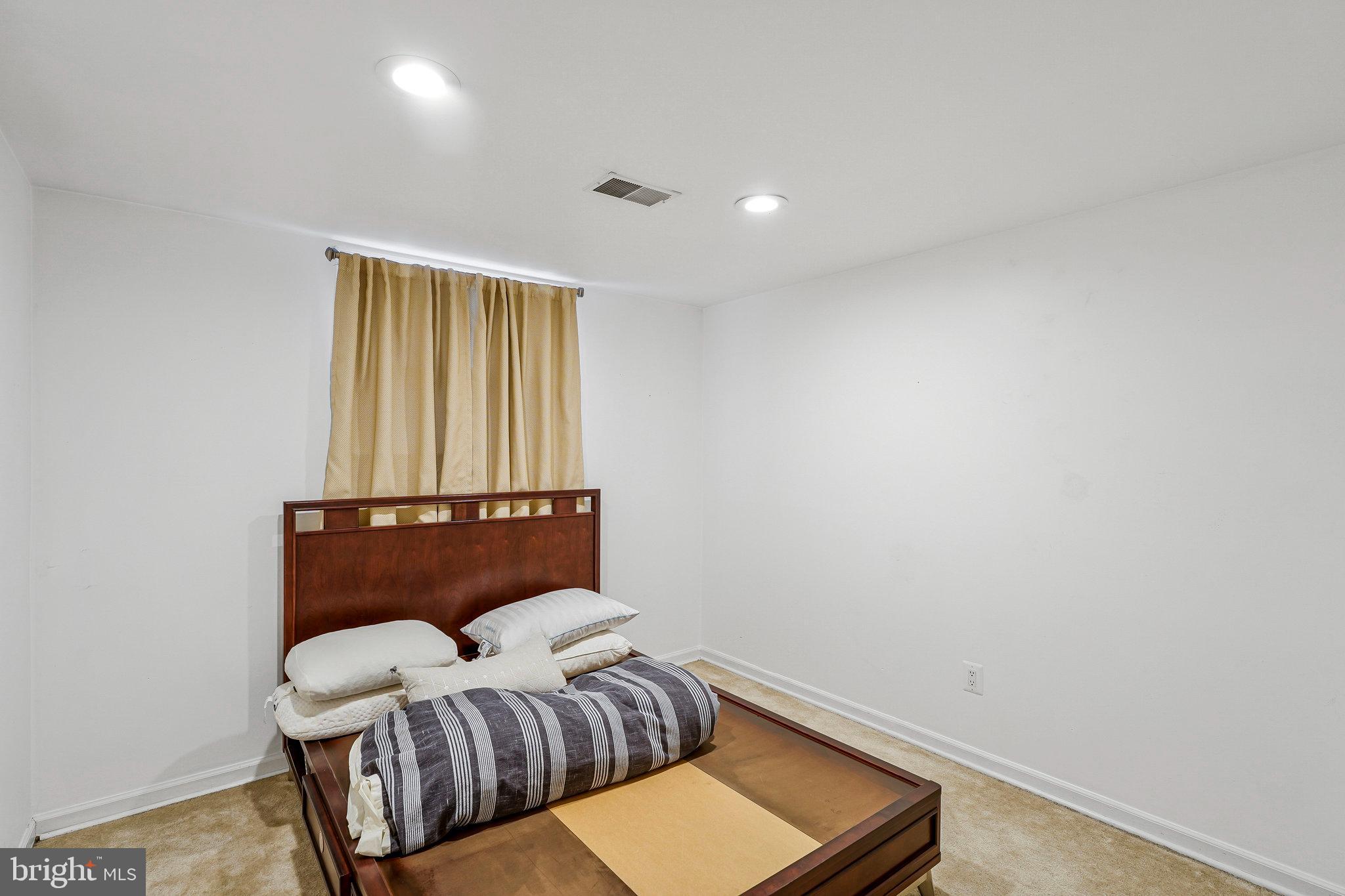 STERLING  PARK - Residential