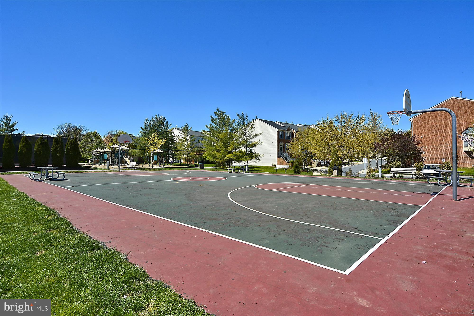 PINEY GLEN VILLAGE - Residential