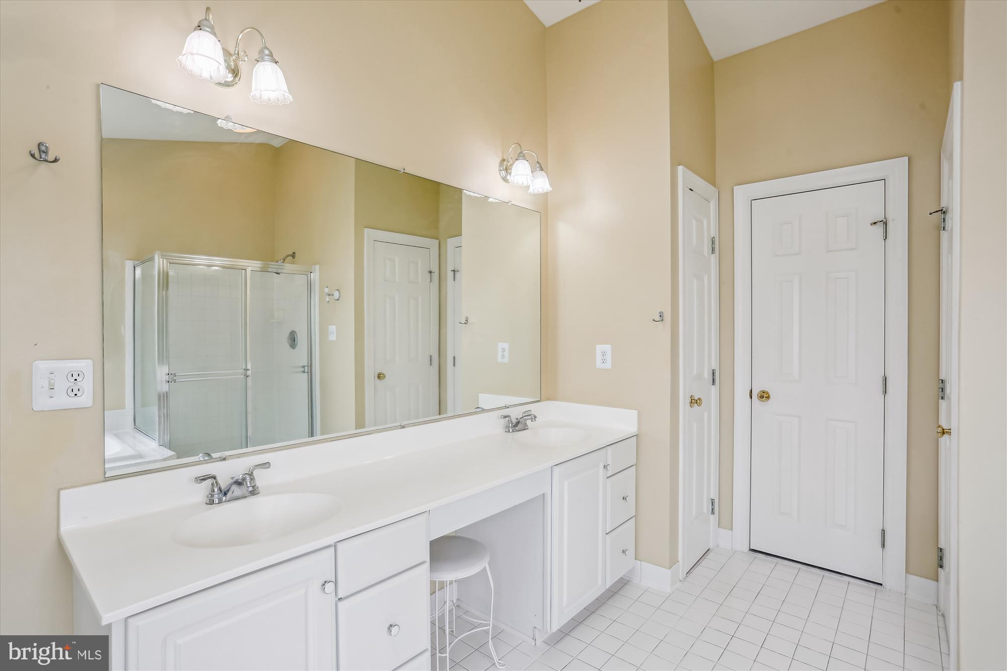 PINEY GLEN VILLAGE - Residential