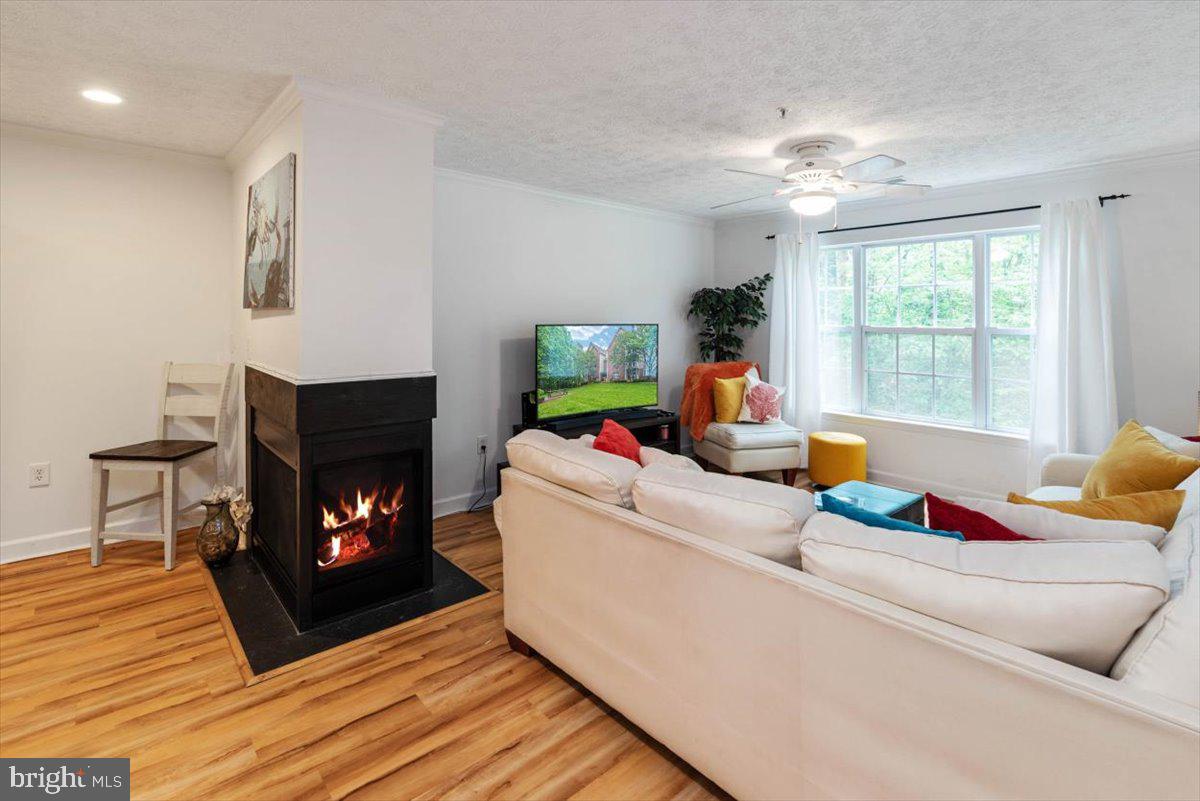 ADMIRAL REACH AT HARBOUR GATES - Residential