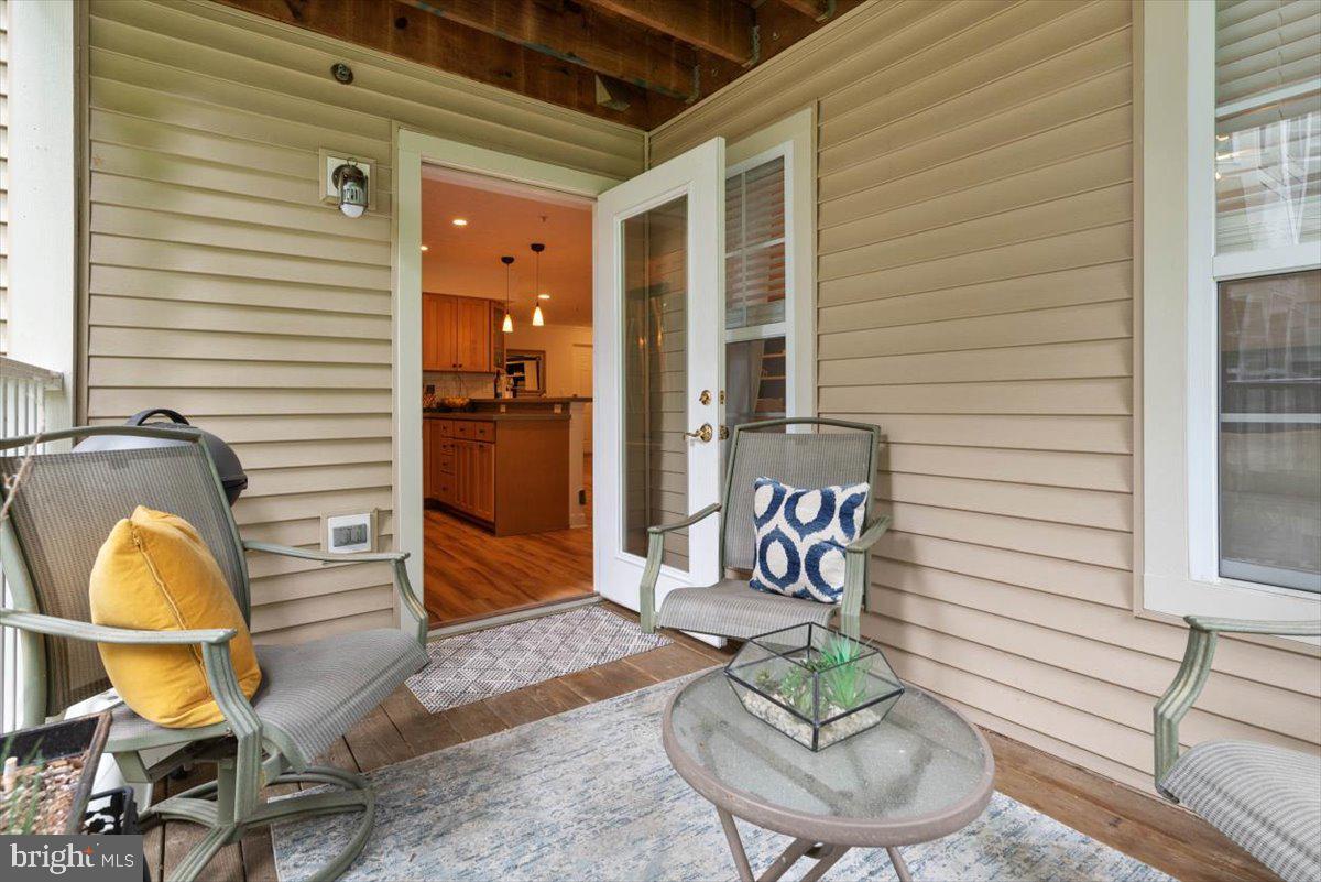 ADMIRAL REACH AT HARBOUR GATES - Residential