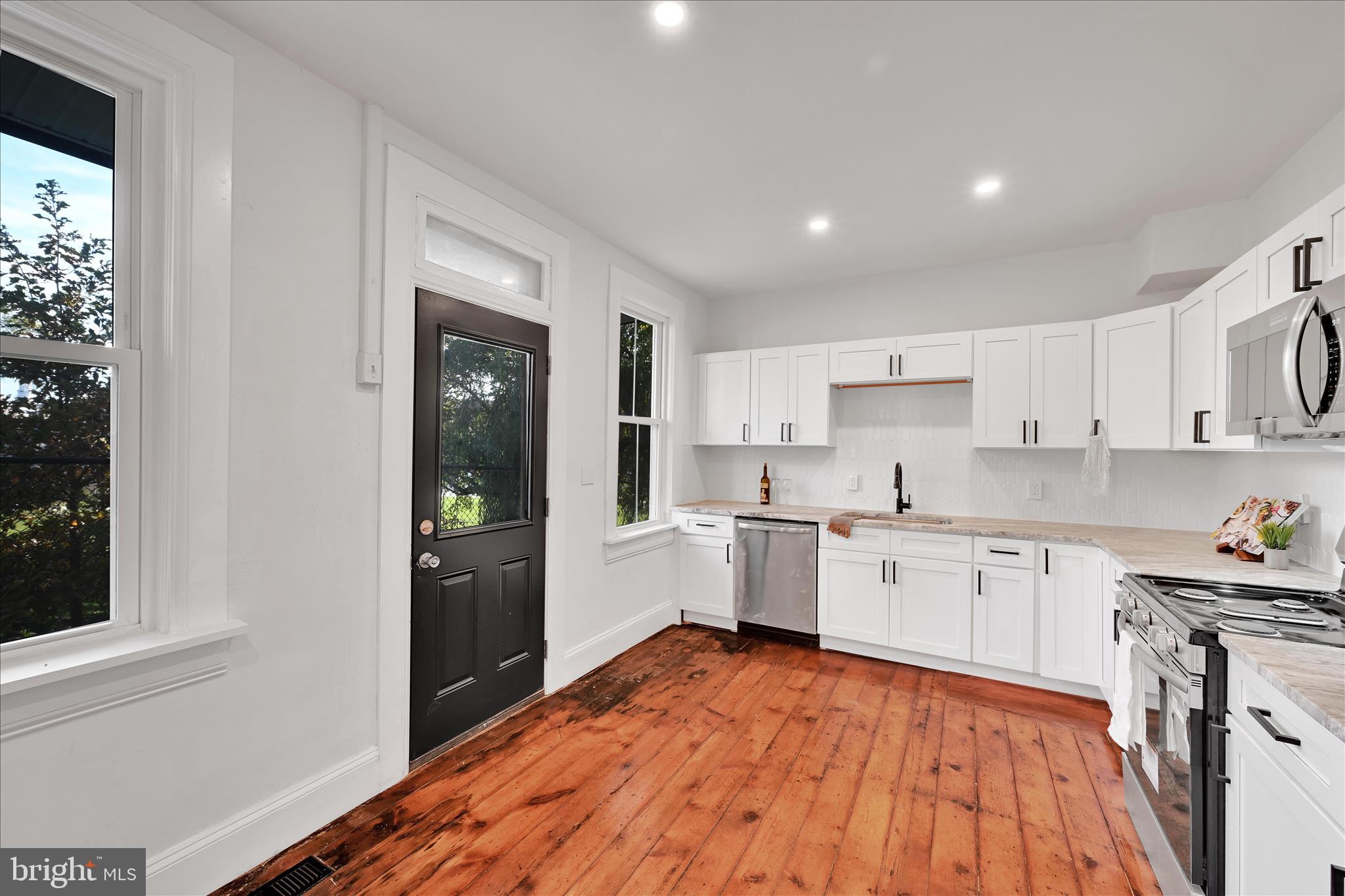 CABBAGE HILL - Residential