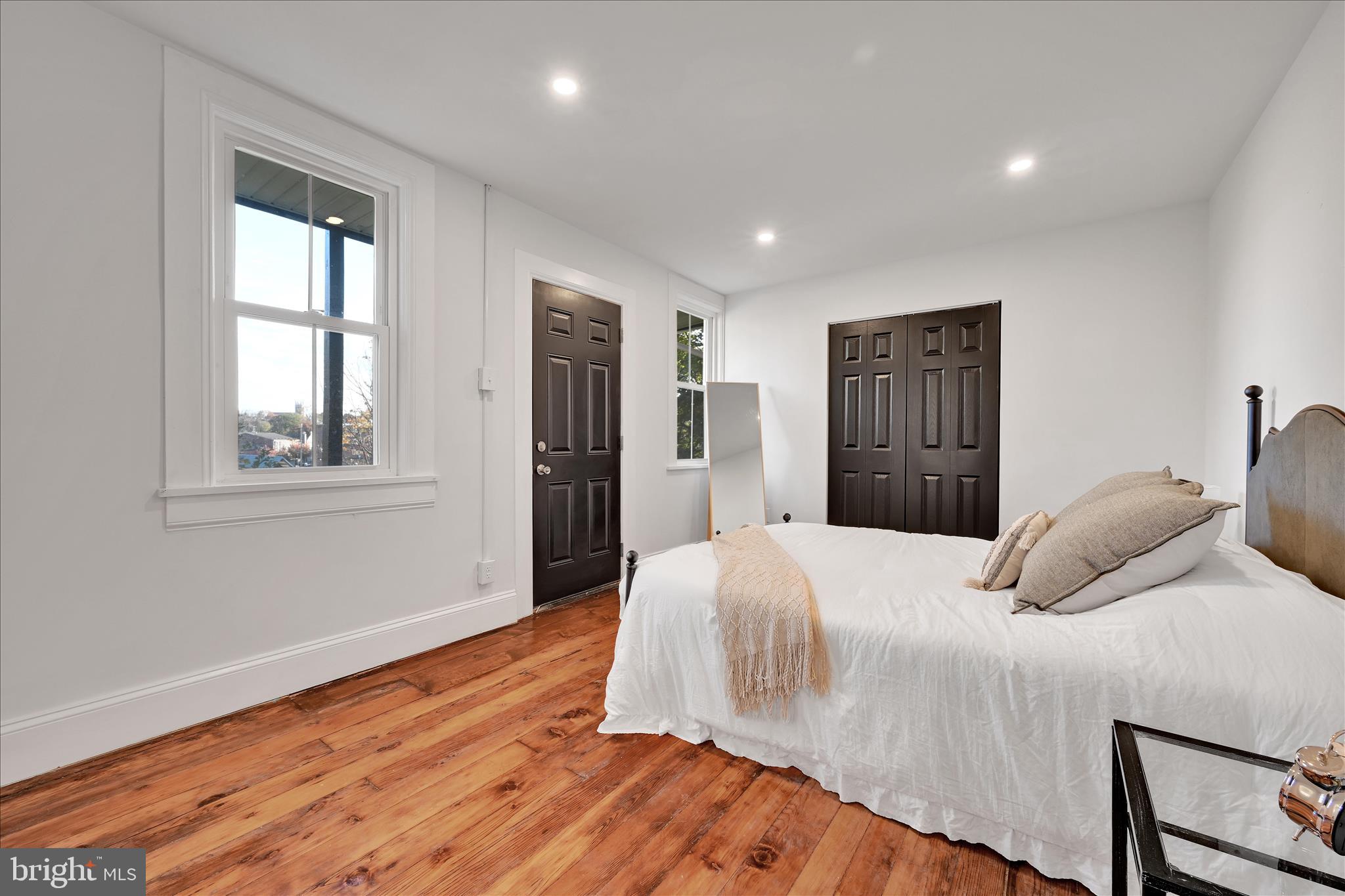 CABBAGE HILL - Residential