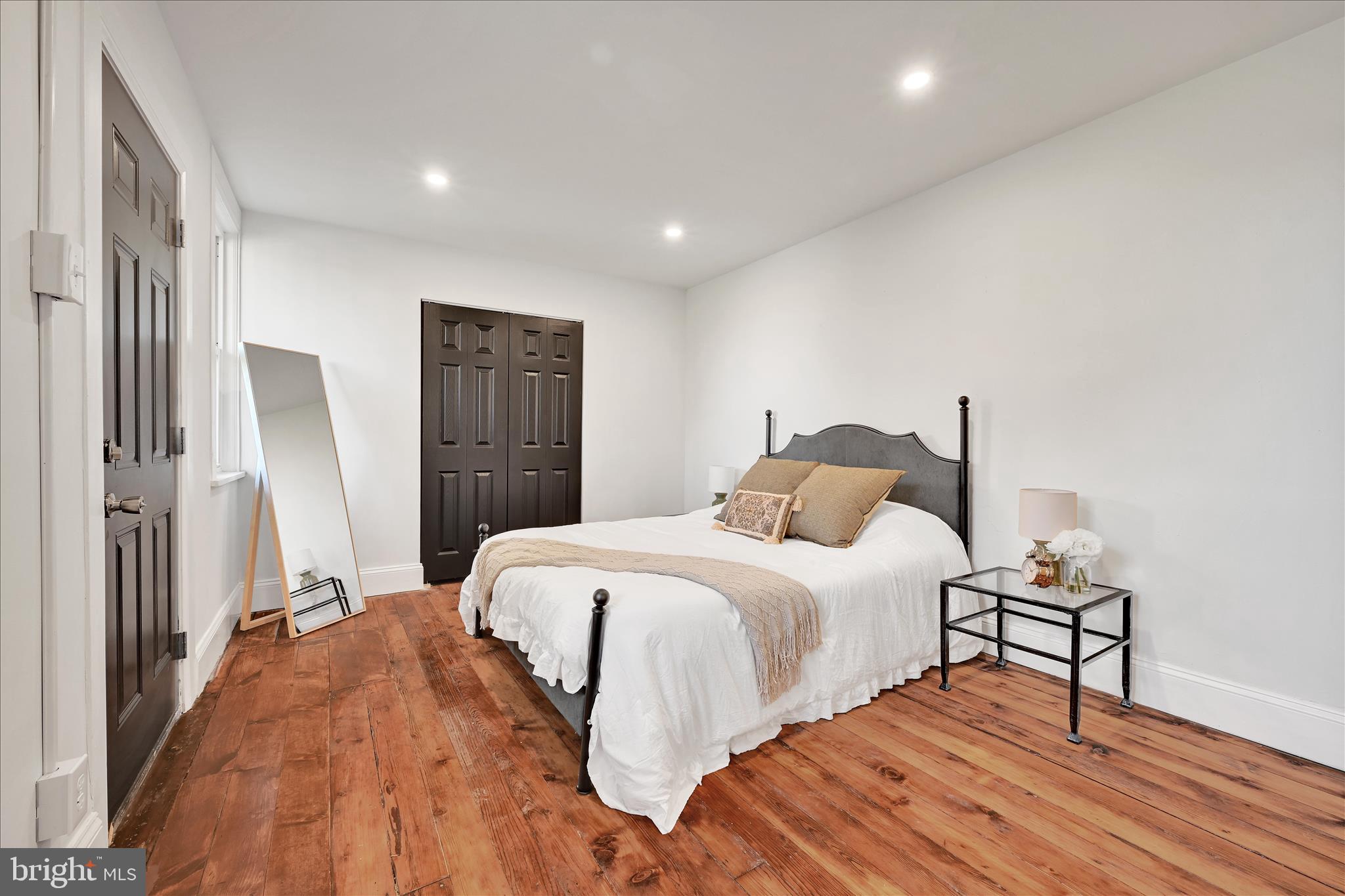 CABBAGE HILL - Residential