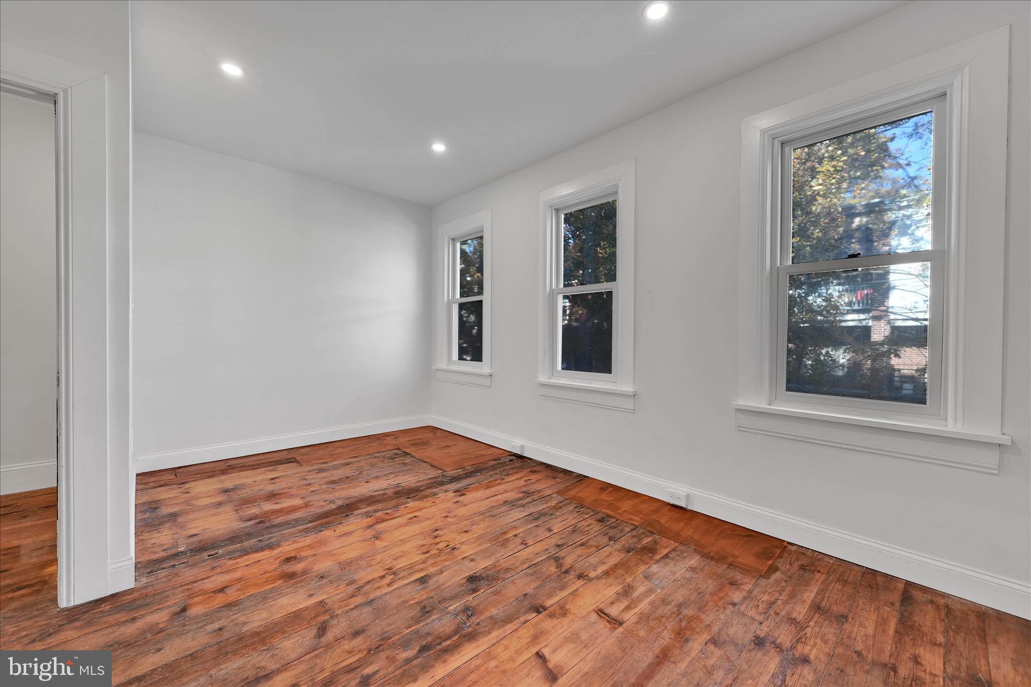 CABBAGE HILL - Residential