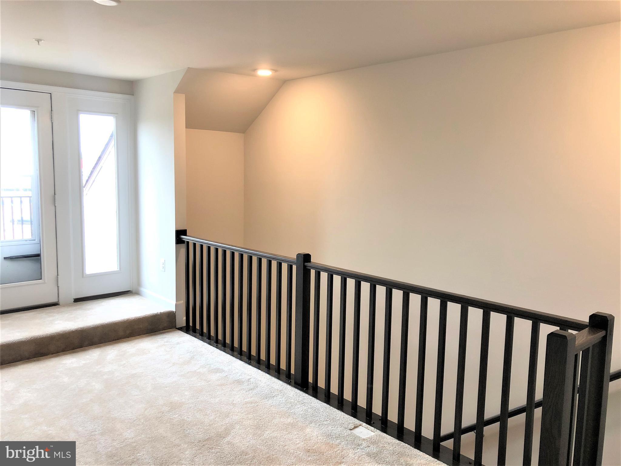 VISTA GARDENS - Residential