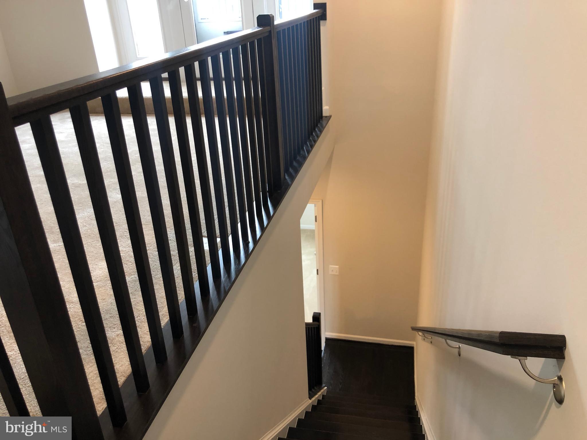 VISTA GARDENS - Residential