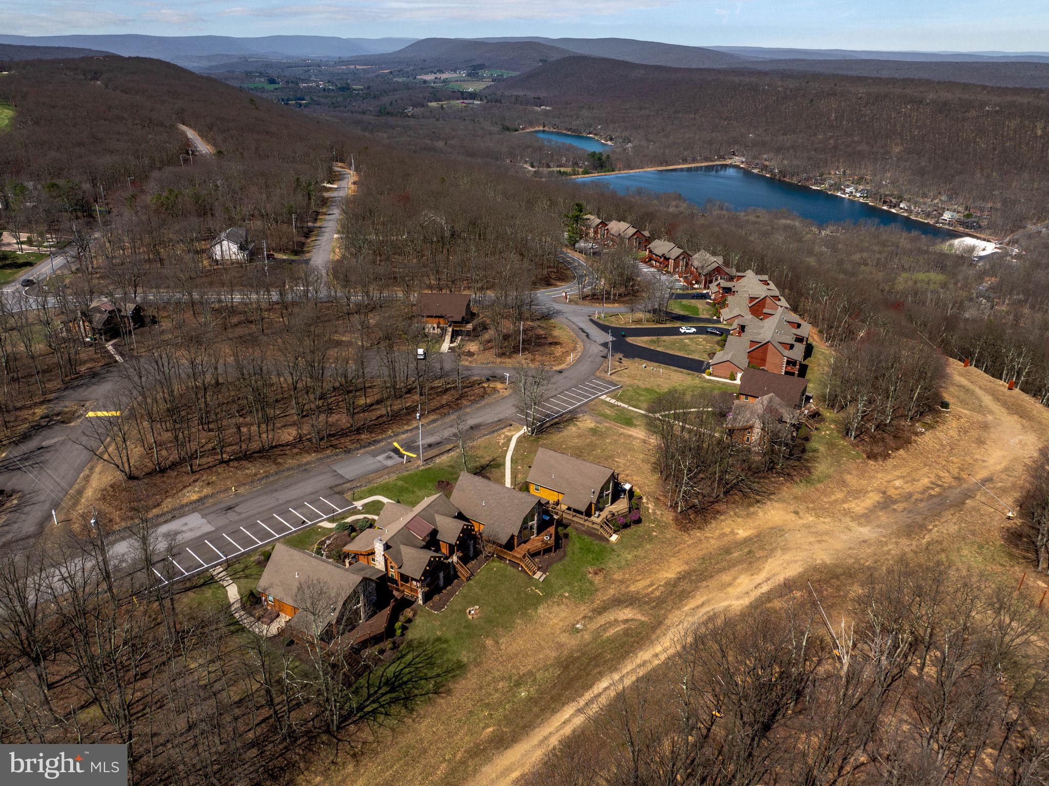 EAGLE ROCK RESORT - Residential