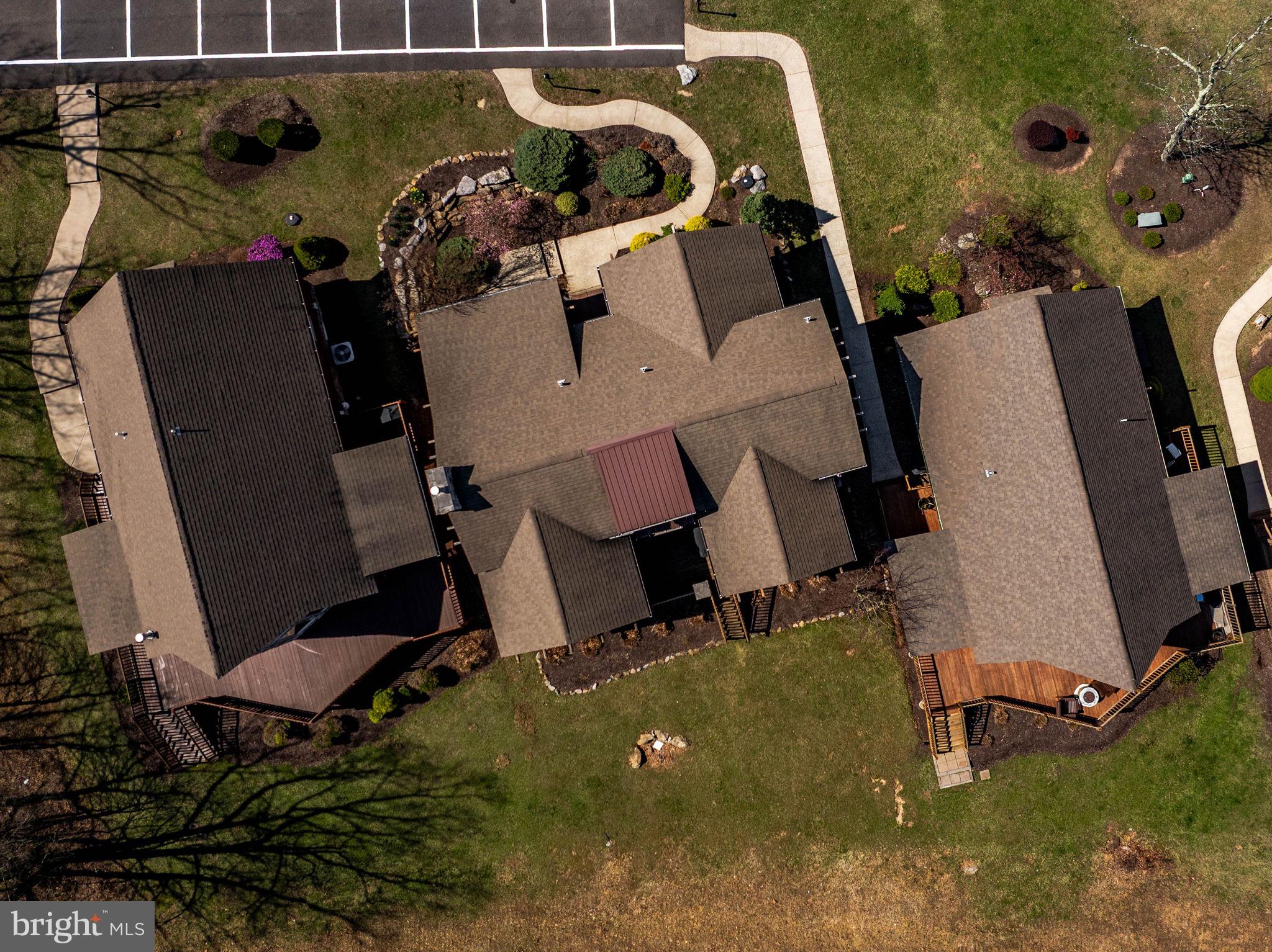 EAGLE ROCK RESORT - Residential