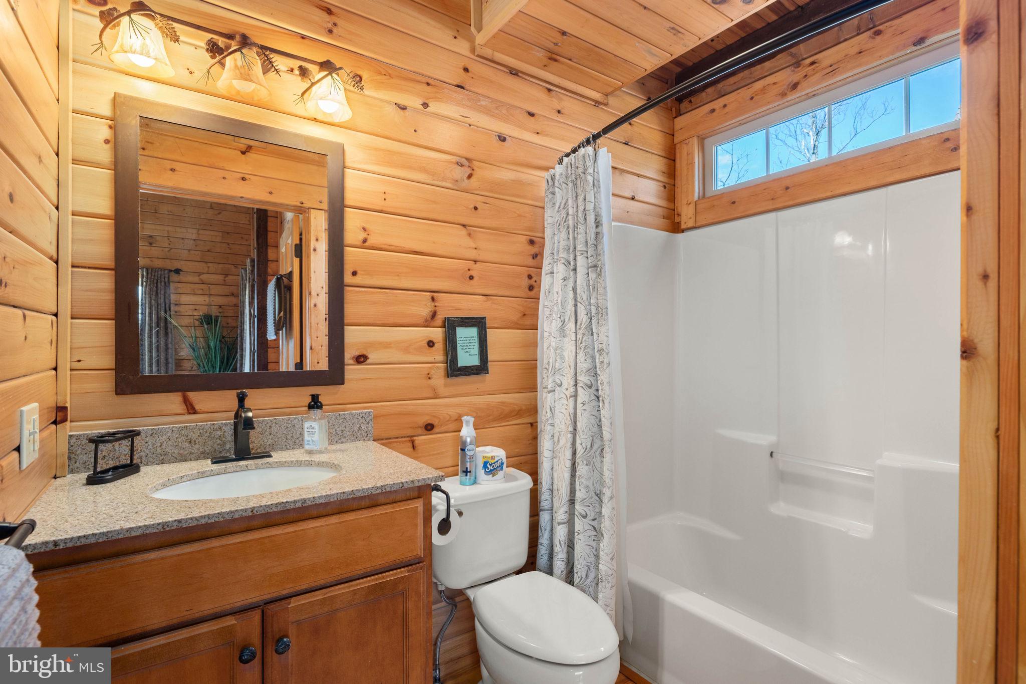 EAGLE ROCK RESORT - Residential