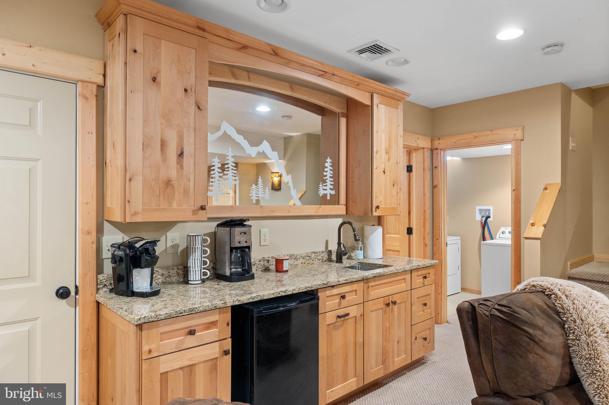 EAGLE ROCK RESORT - Residential