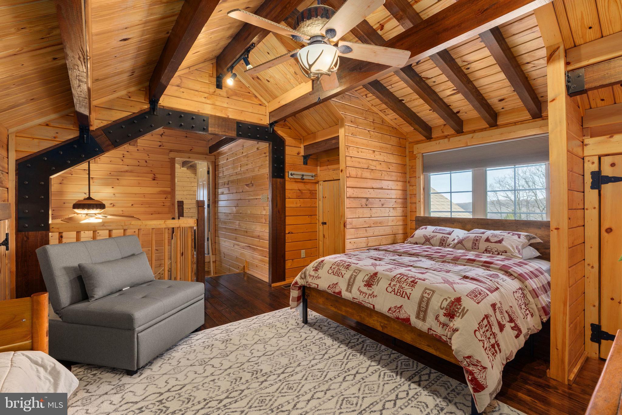 EAGLE ROCK RESORT - Residential