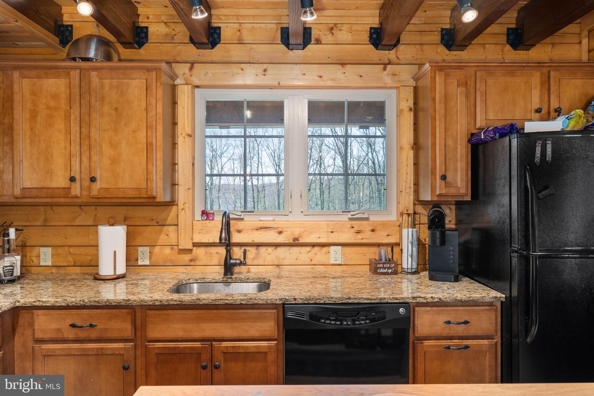 EAGLE ROCK RESORT - Residential