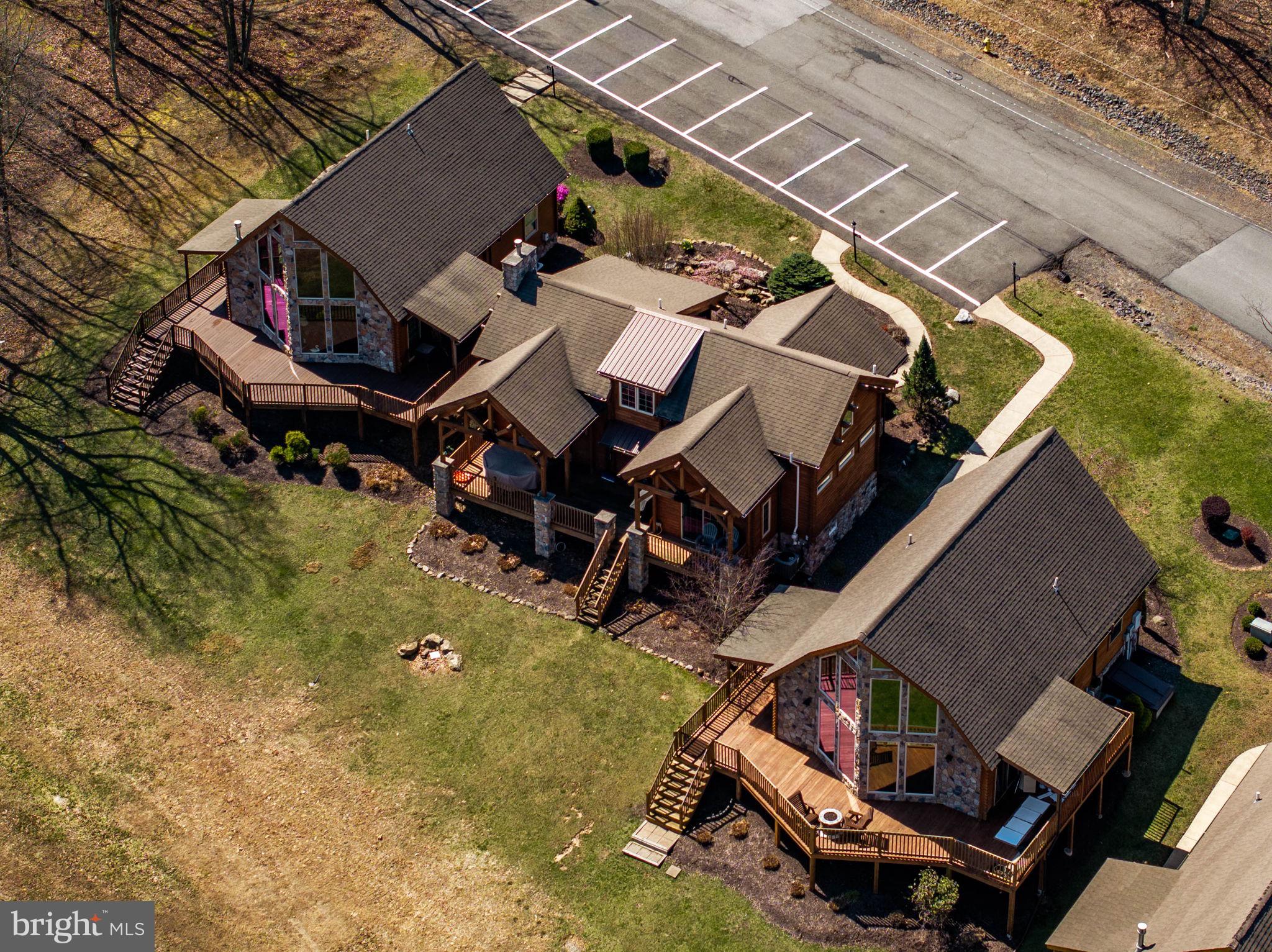 EAGLE ROCK RESORT - Residential