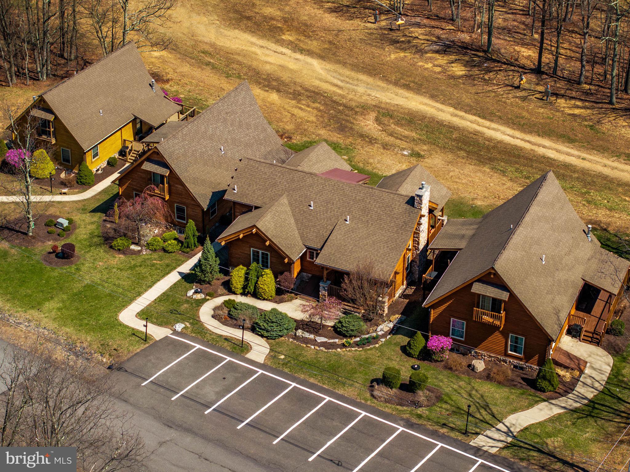 EAGLE ROCK RESORT - Residential