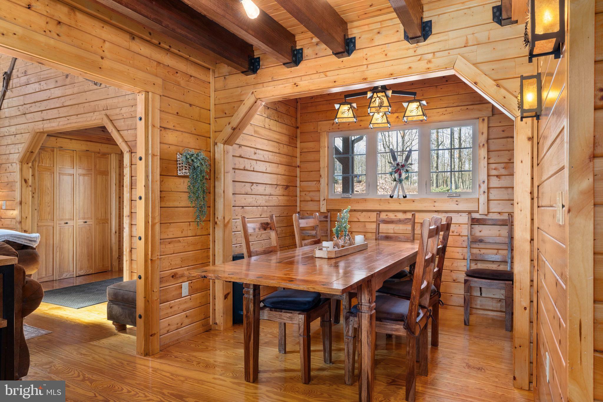 EAGLE ROCK RESORT - Residential