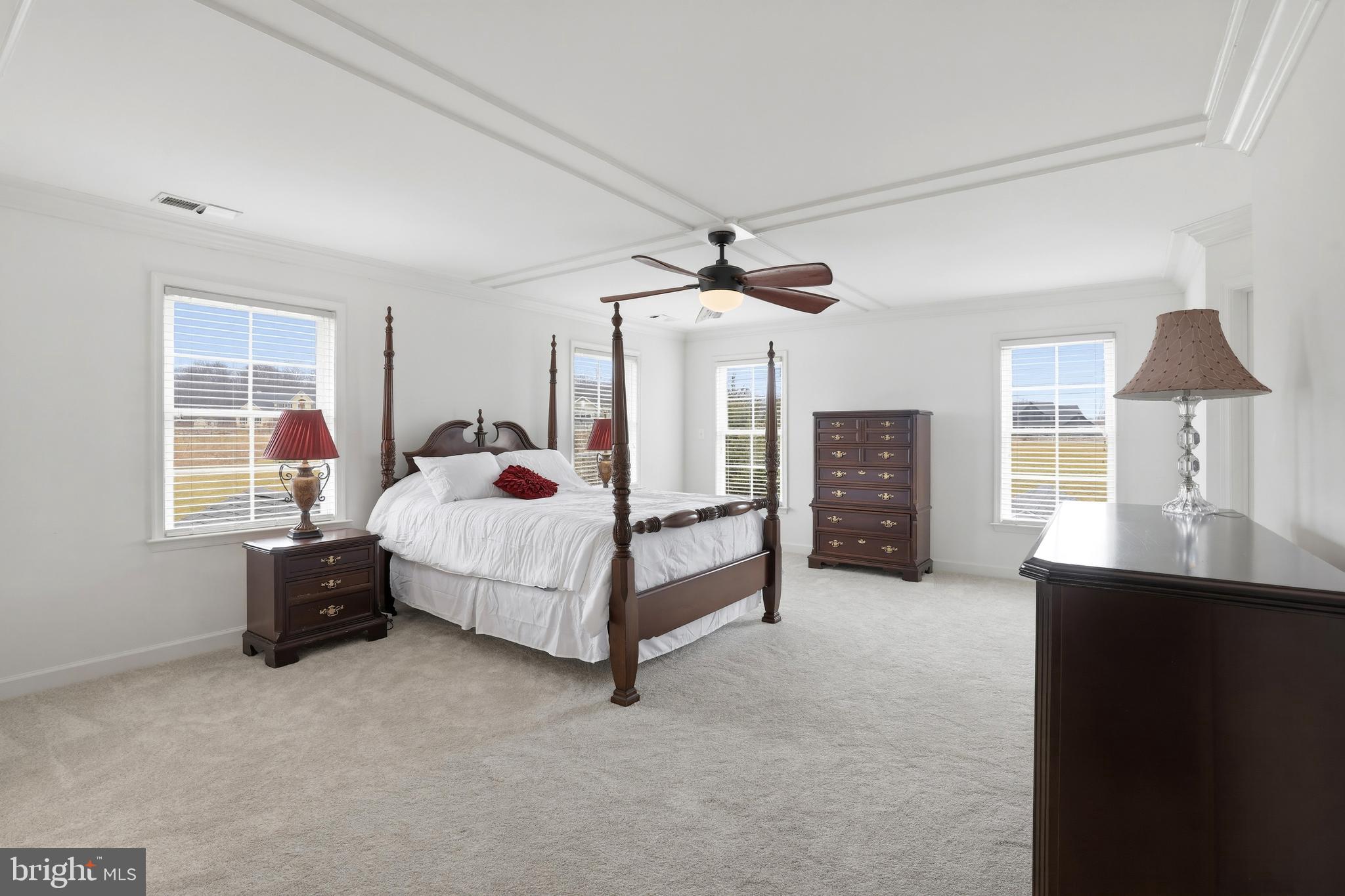 WALNUT GROVE - Residential