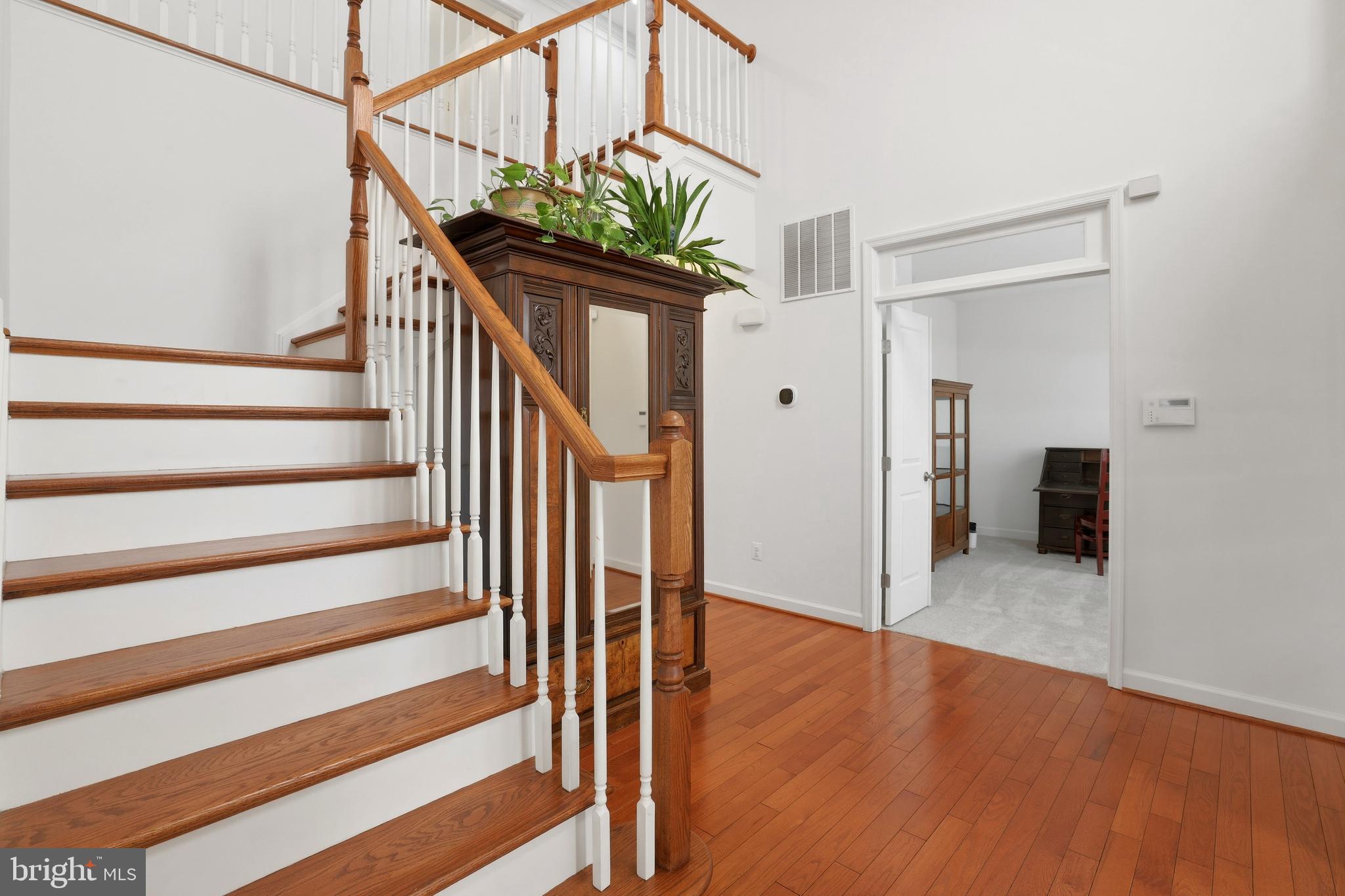 WALNUT GROVE - Residential