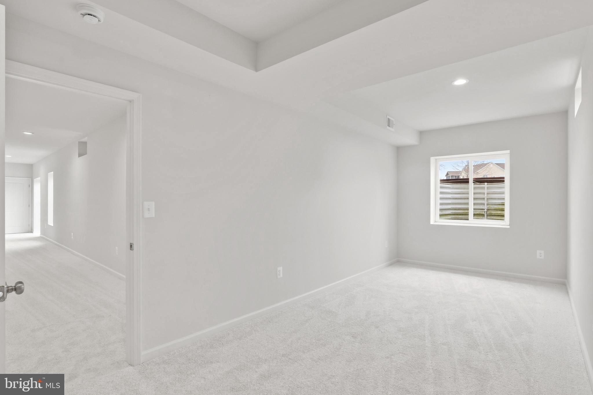 WALNUT GROVE - Residential