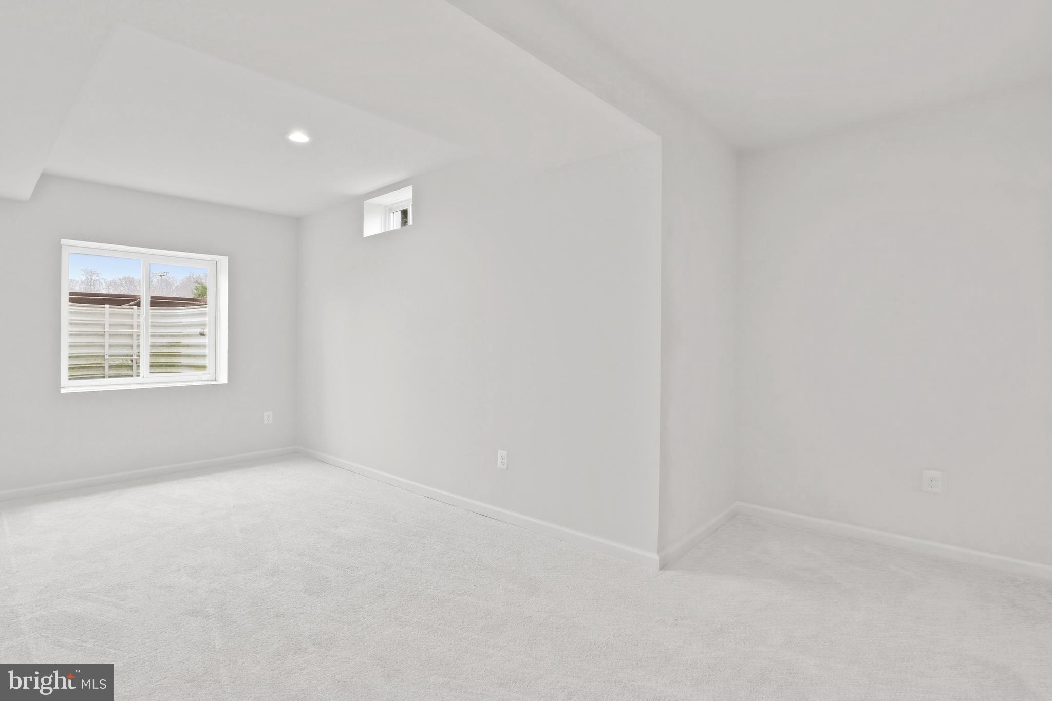 WALNUT GROVE - Residential