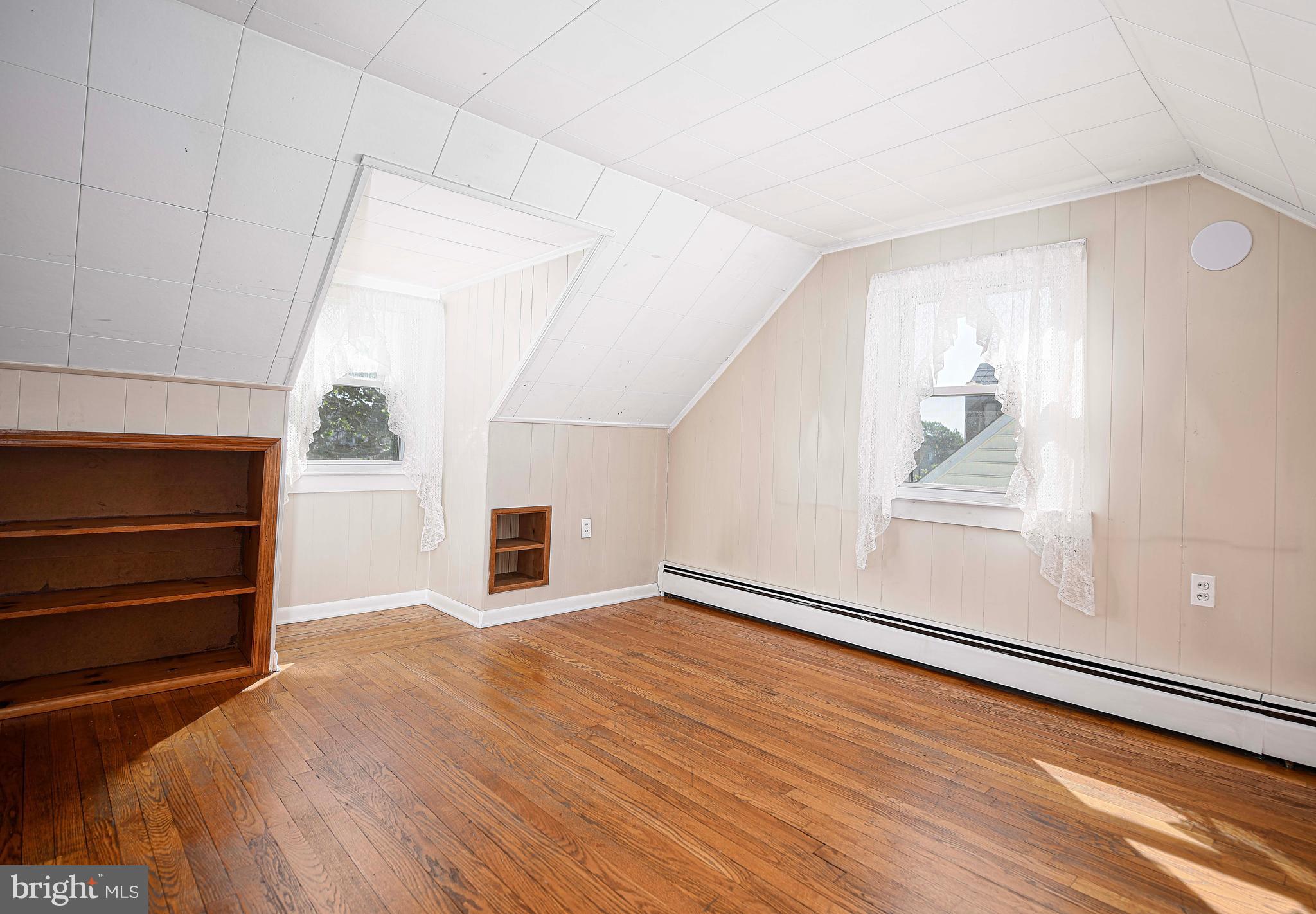 LOGAN VILLAGE - Residential