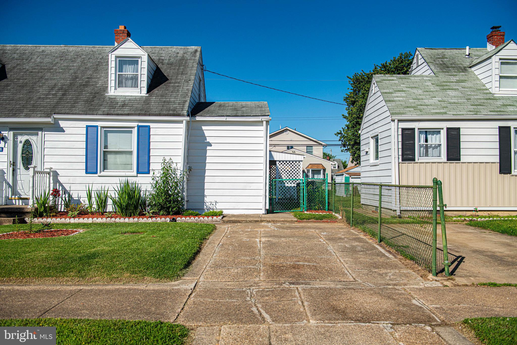 LOGAN VILLAGE - Residential