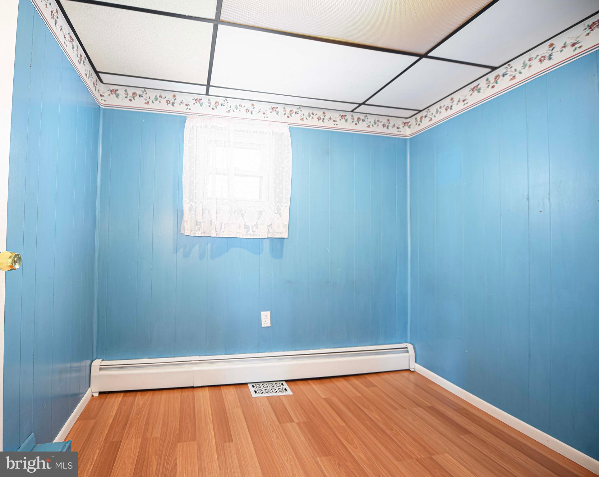 LOGAN VILLAGE - Residential