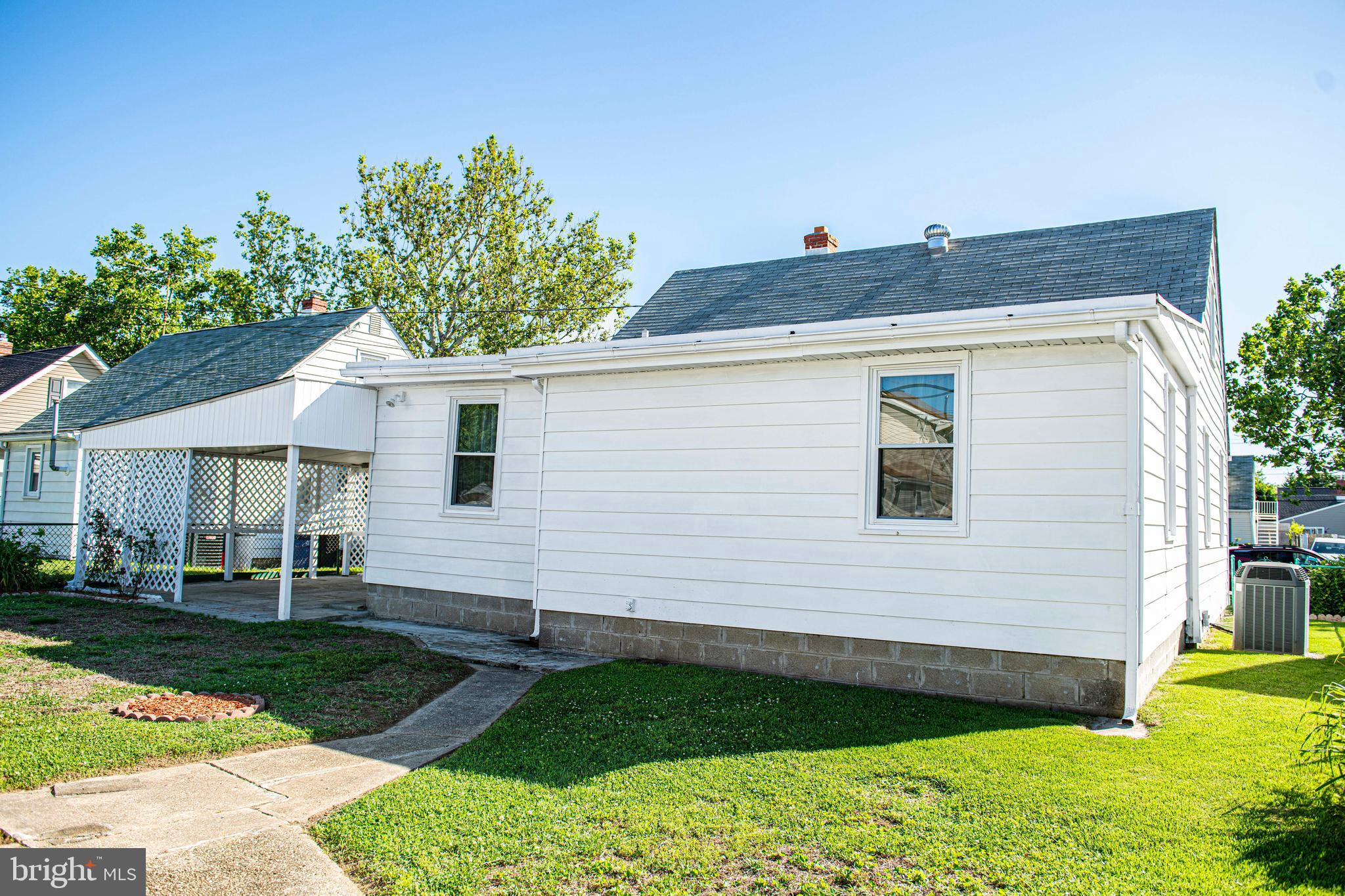 LOGAN VILLAGE - Residential