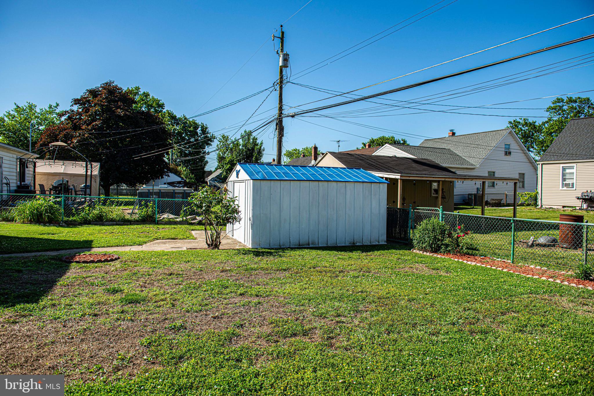 LOGAN VILLAGE - Residential