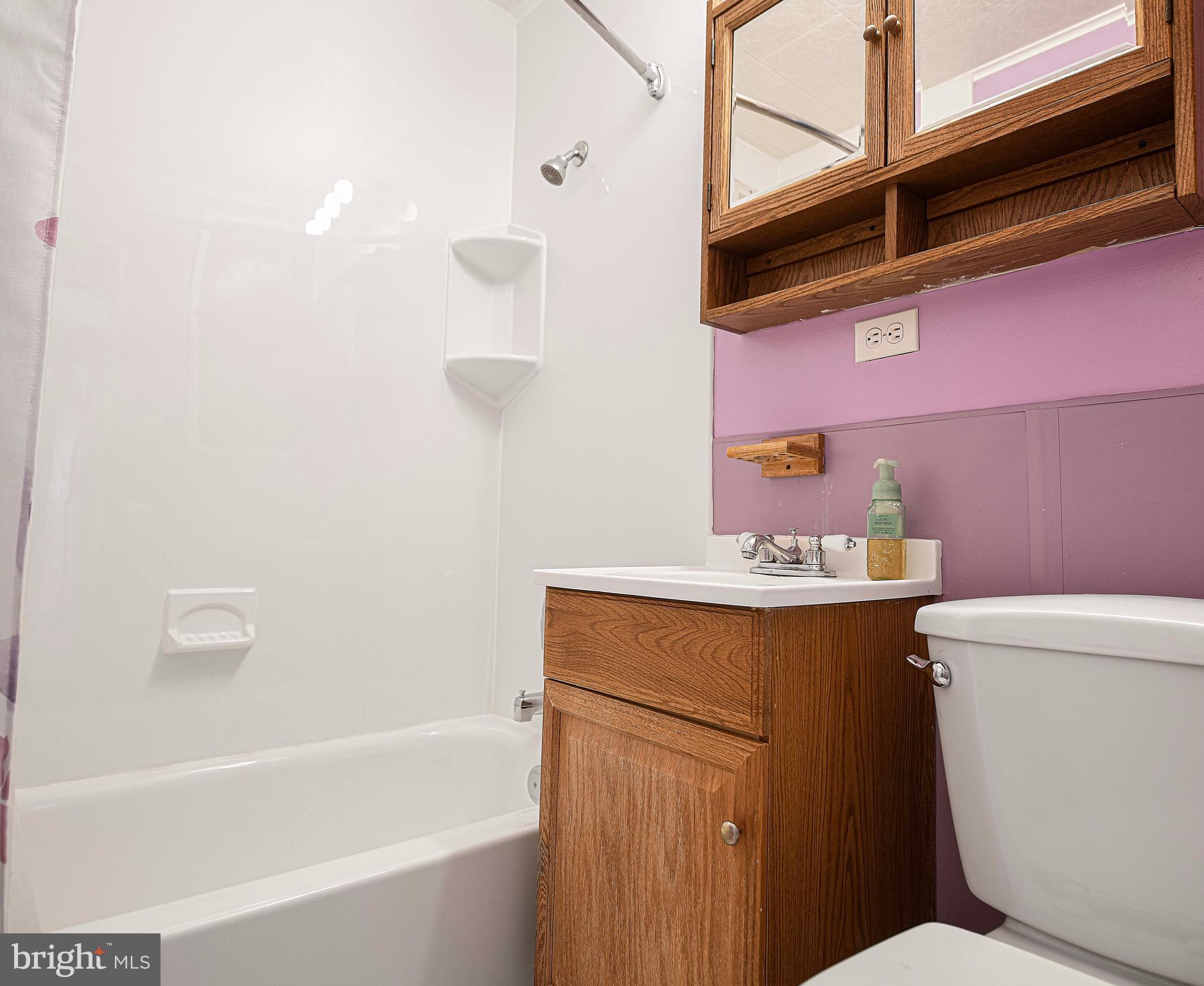 LOGAN VILLAGE - Residential