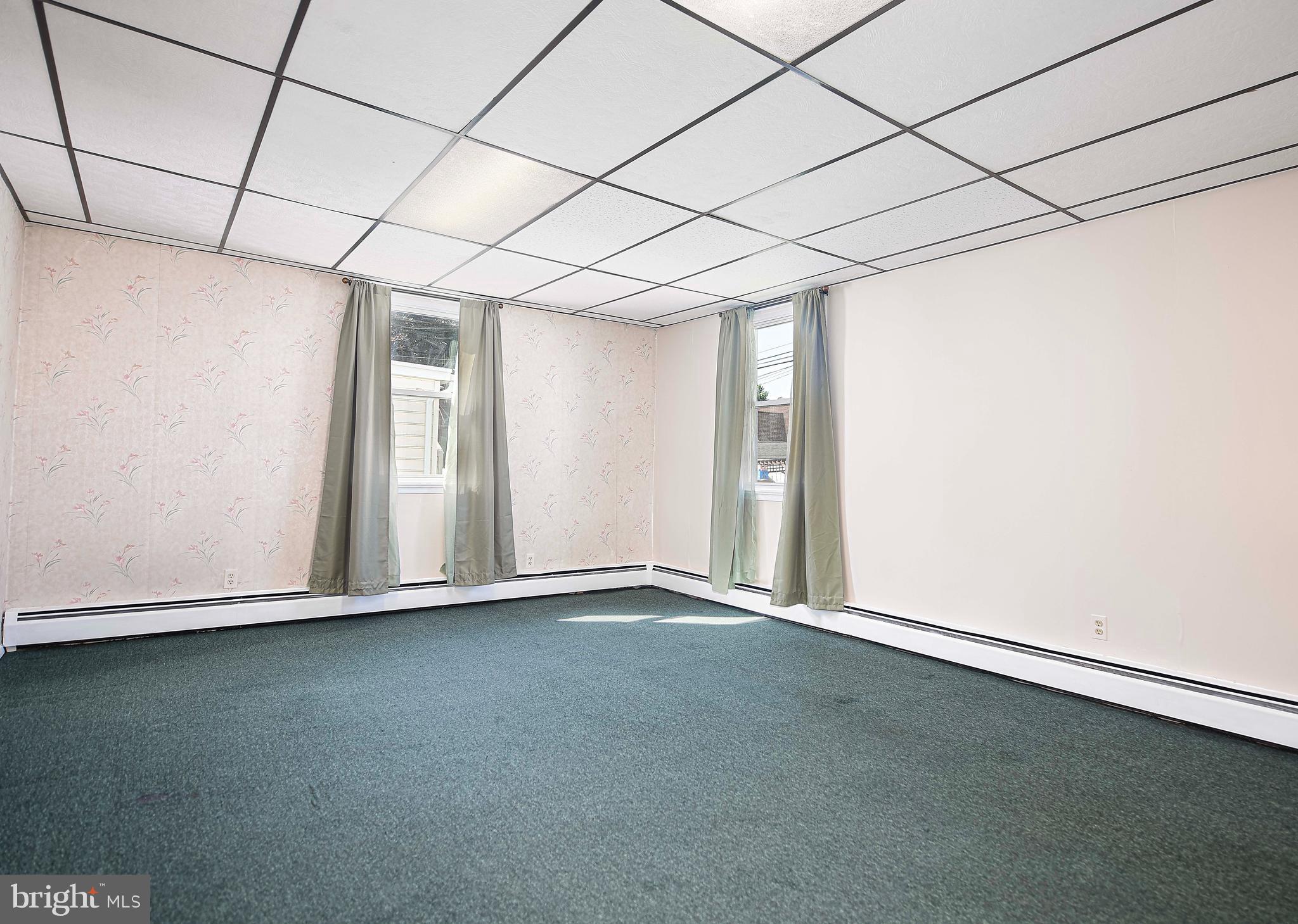 LOGAN VILLAGE - Residential