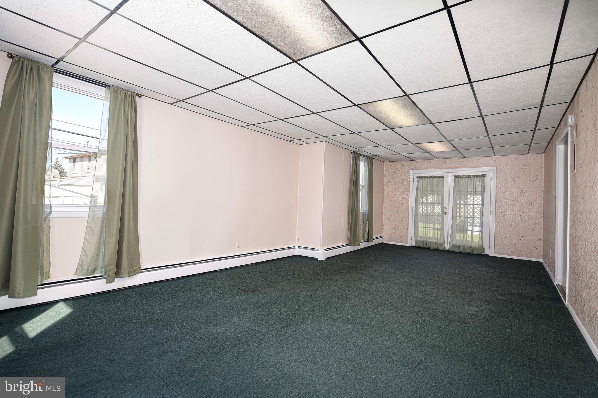 LOGAN VILLAGE - Residential