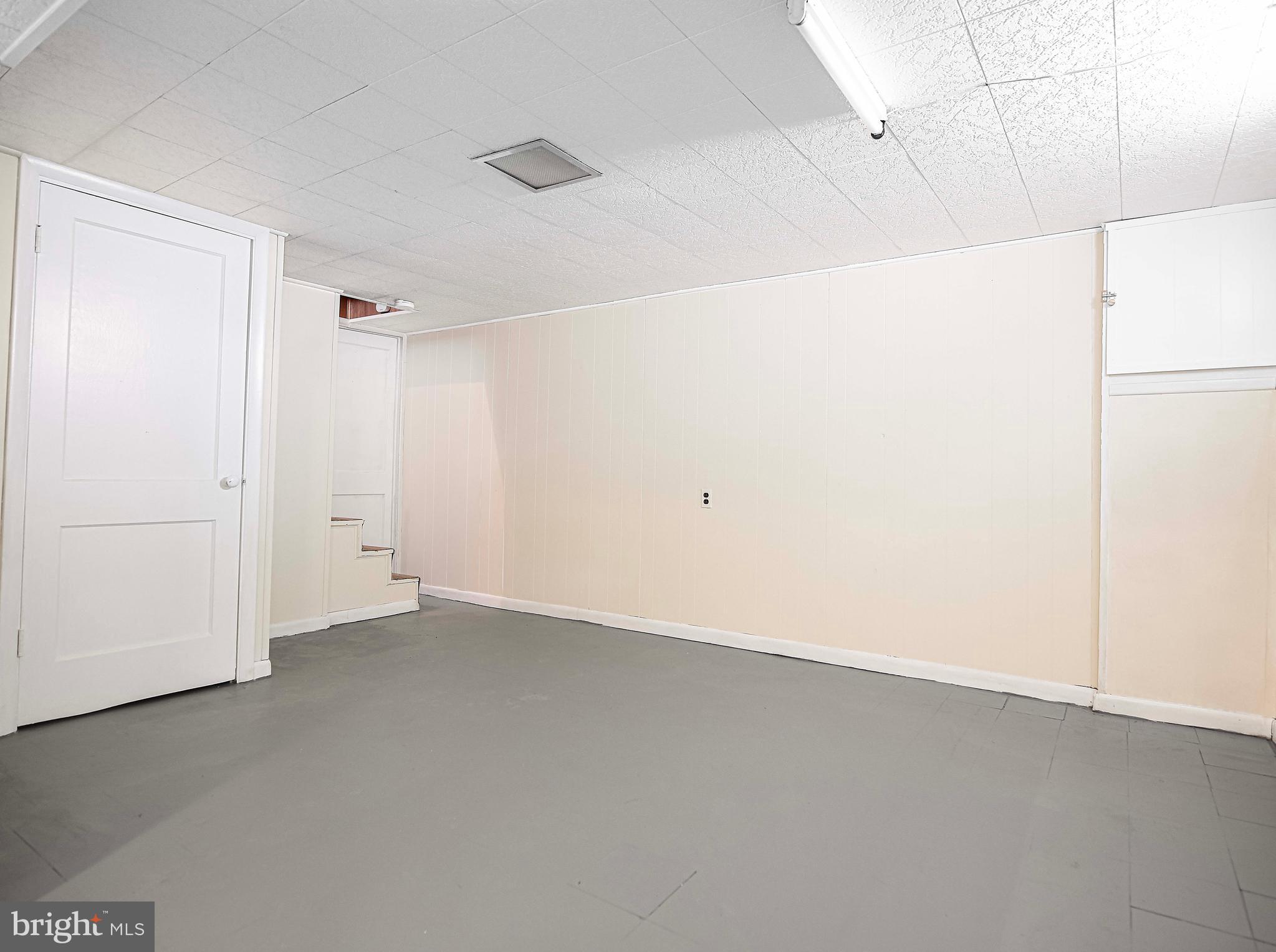 LOGAN VILLAGE - Residential