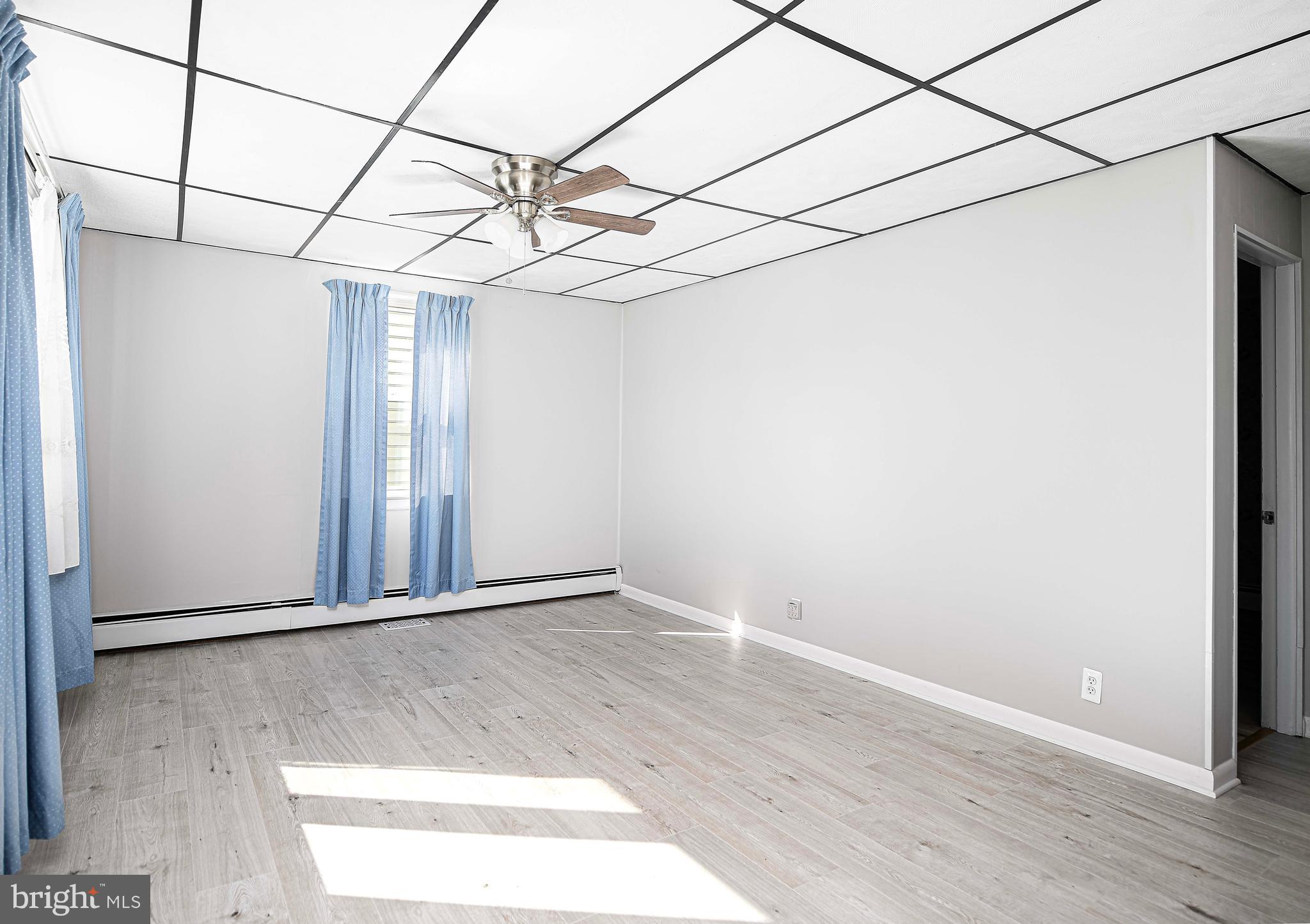 LOGAN VILLAGE - Residential