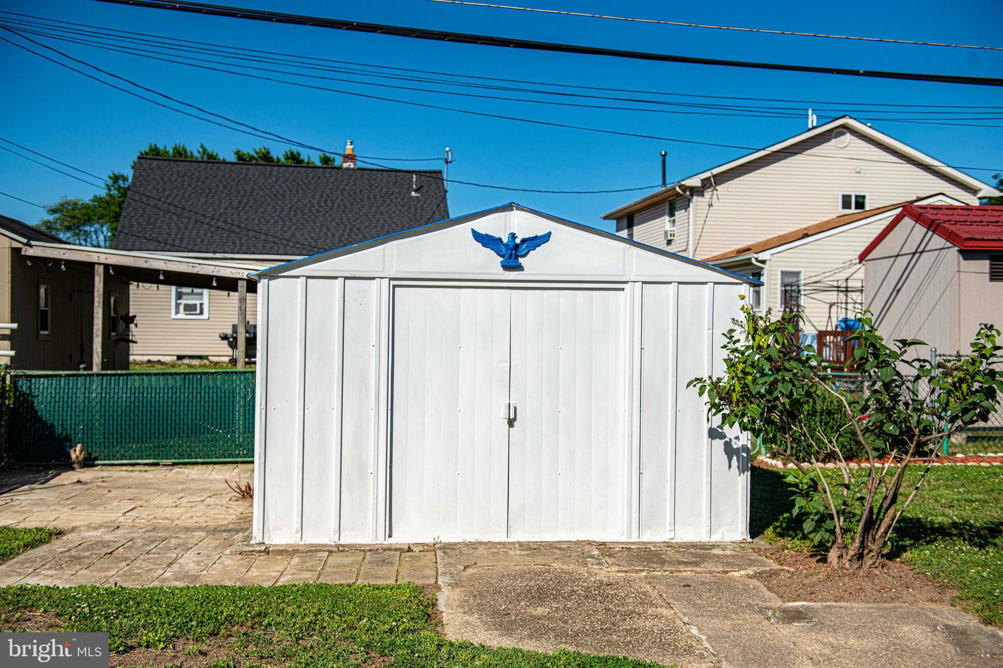 LOGAN VILLAGE - Residential