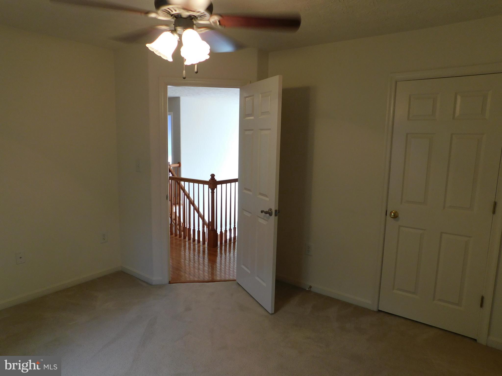 CROWN GRANT - Residential Lease