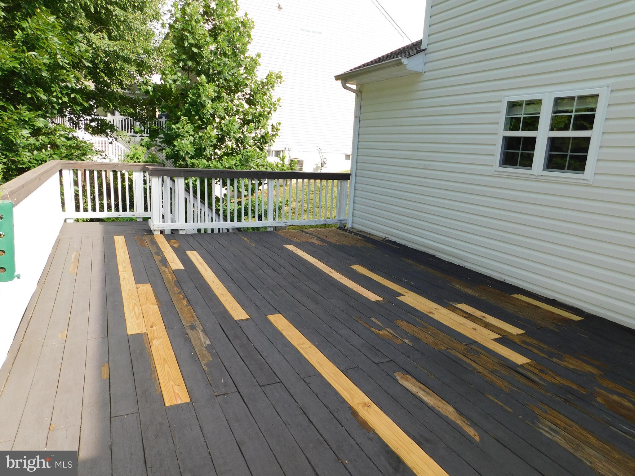 CROWN GRANT - Residential Lease