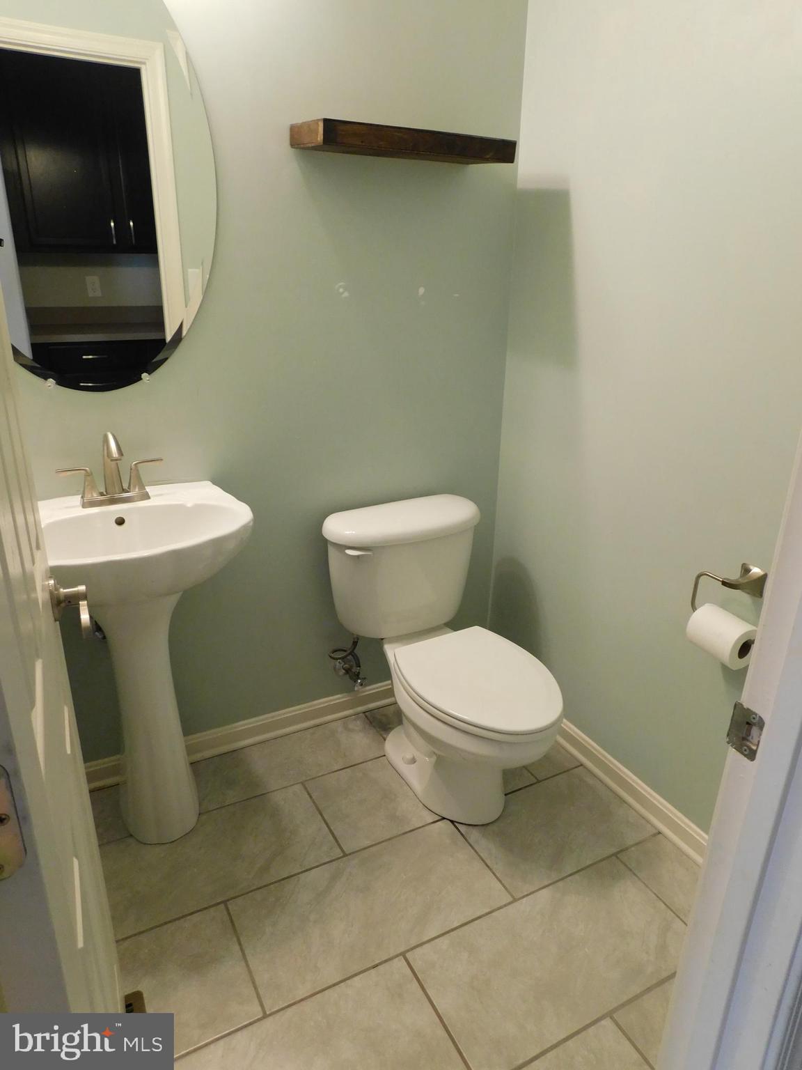 CROWN GRANT - Residential Lease