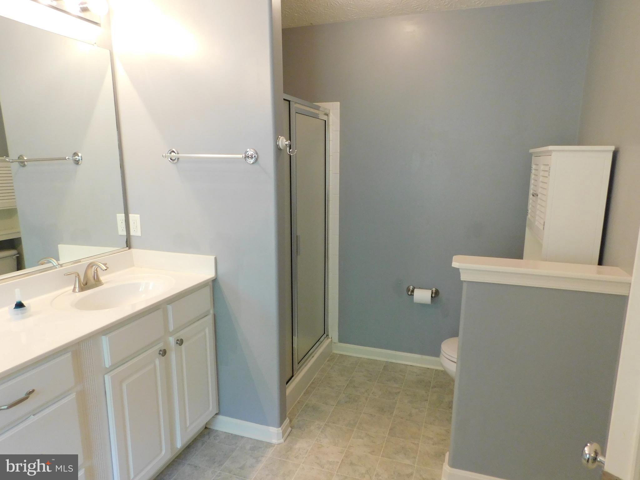 CROWN GRANT - Residential Lease