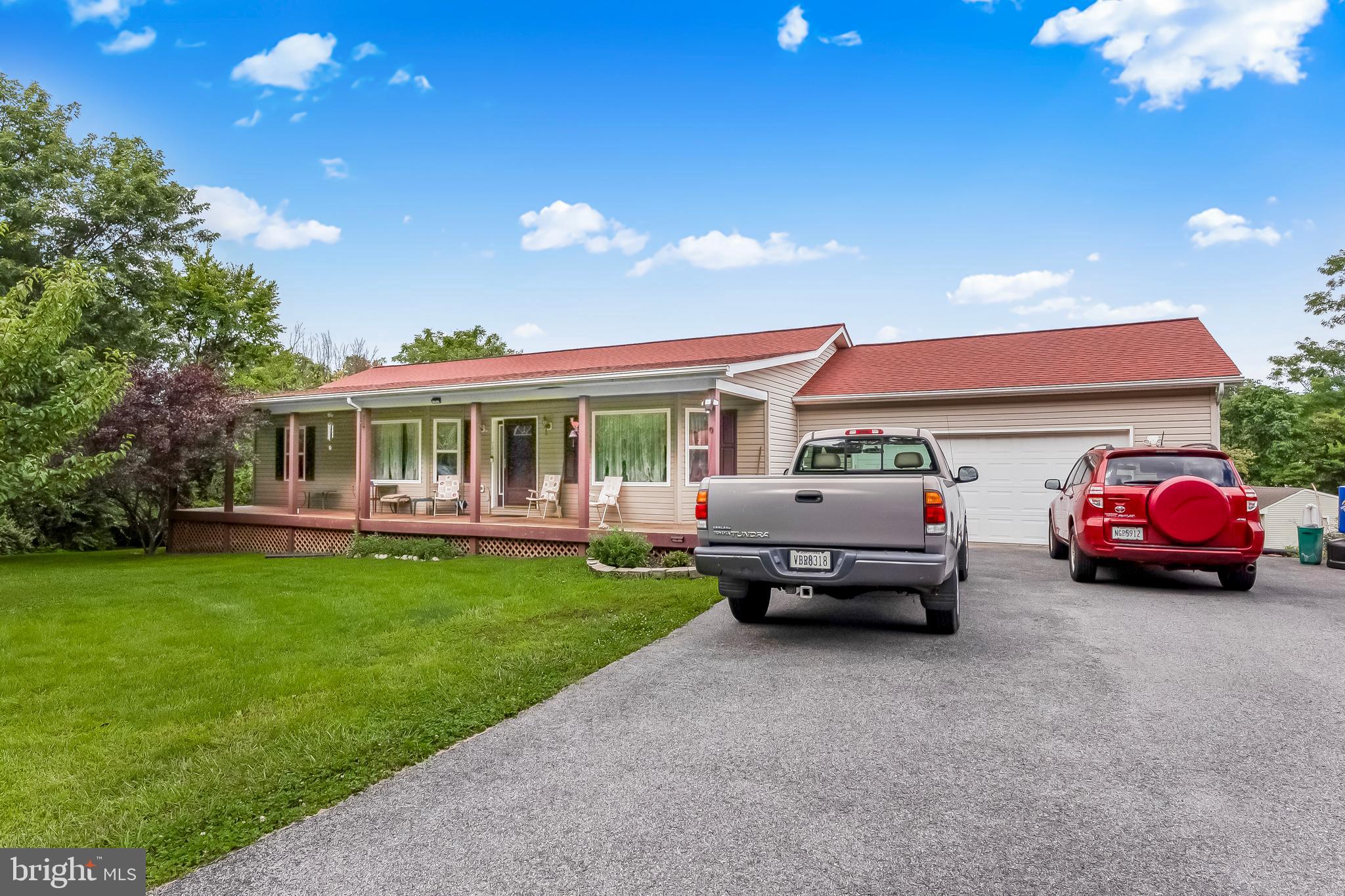 747 MCGLAUGHLIN ROAD