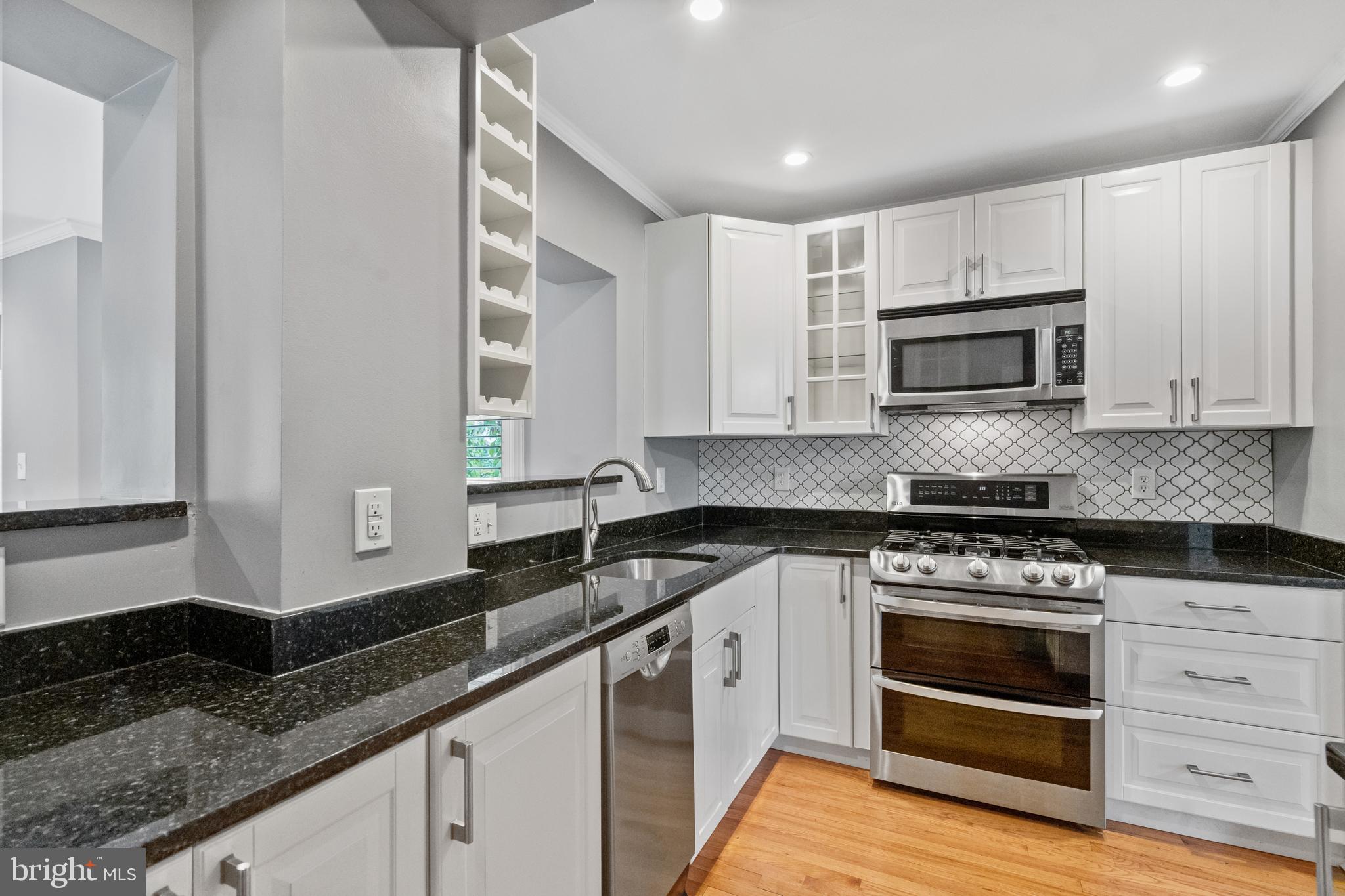 BRENTON - Residential