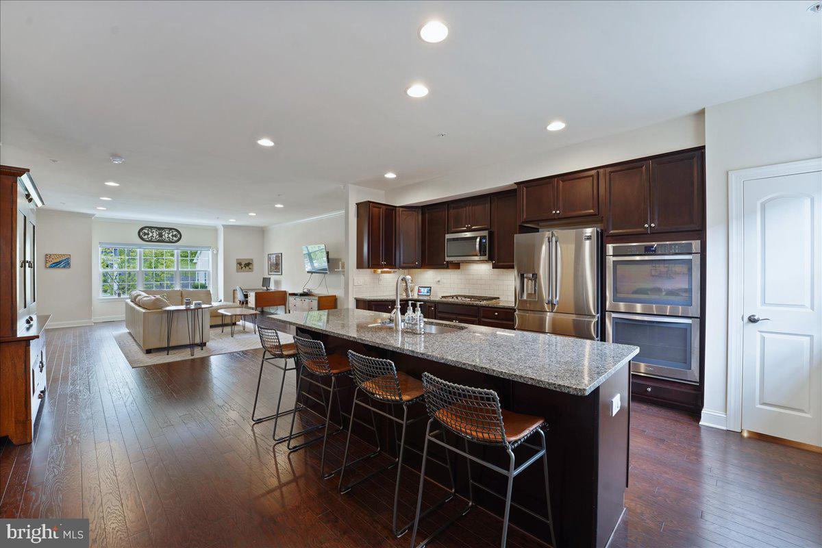THE RES AT ROSE TREE - Residential