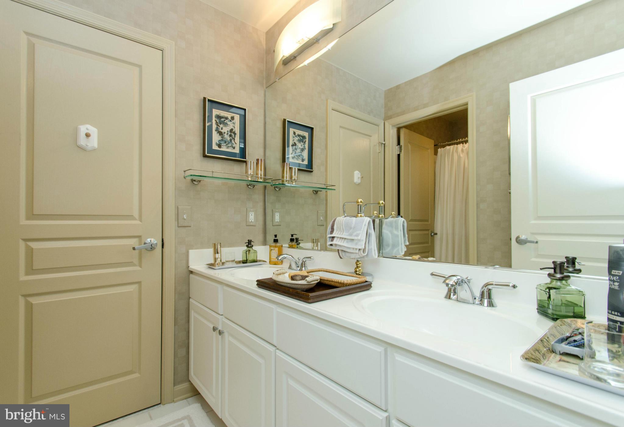 BULLOCK FARM - Residential