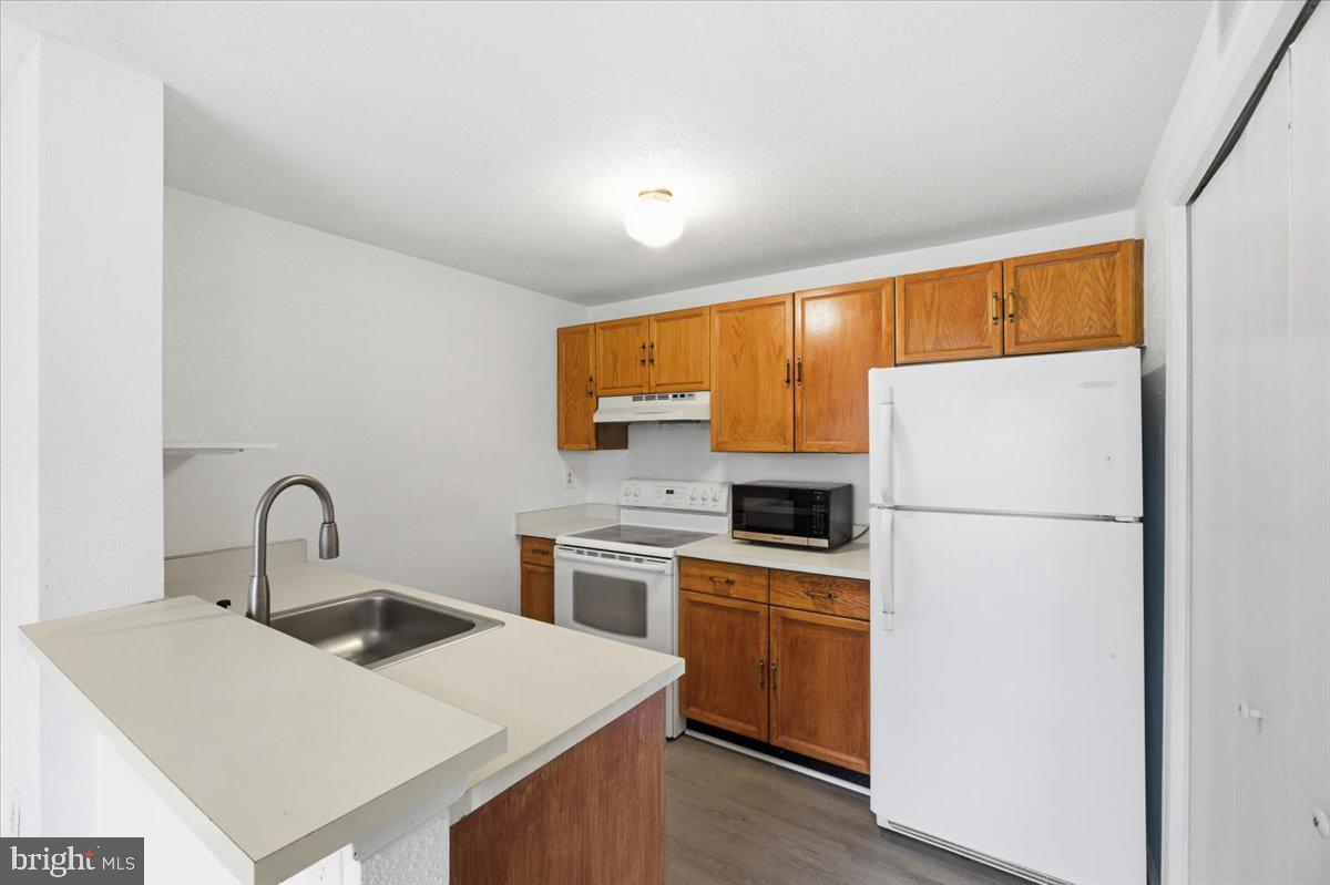 MOUNTAIN VIEW - Residential