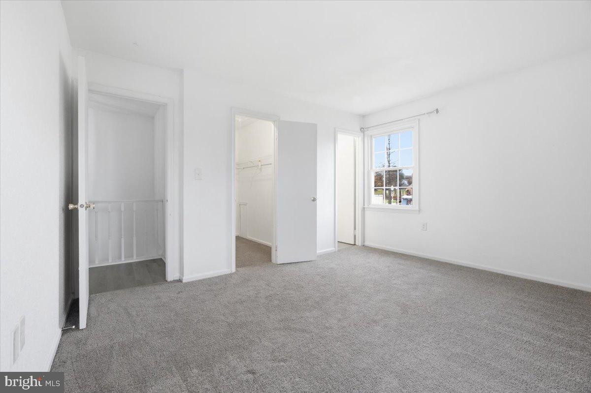 MOUNTAIN VIEW - Residential