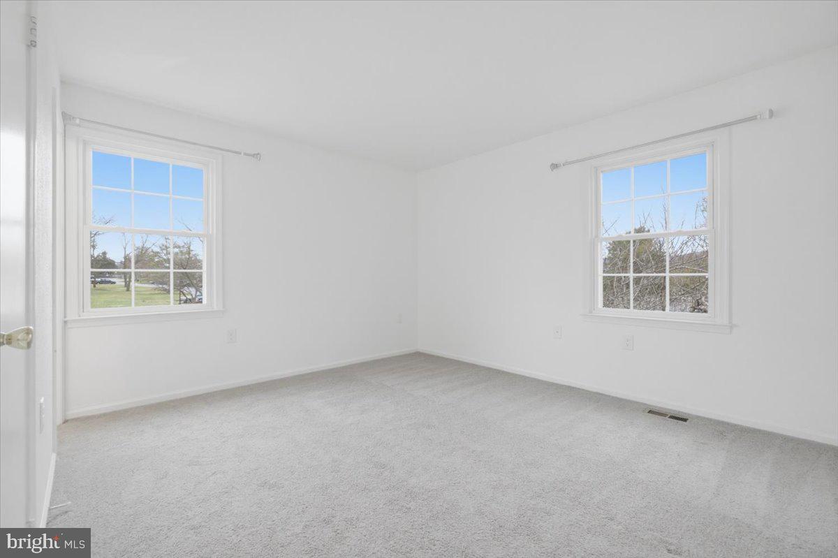 MOUNTAIN VIEW - Residential