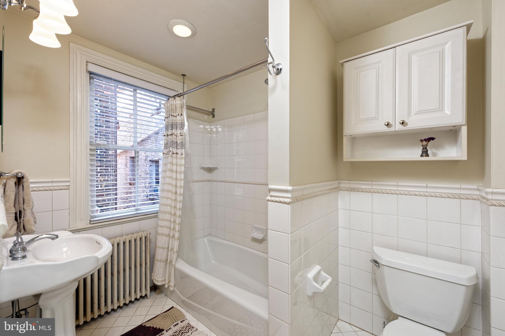 OLD TOWN ALEXANDRIA - Residential