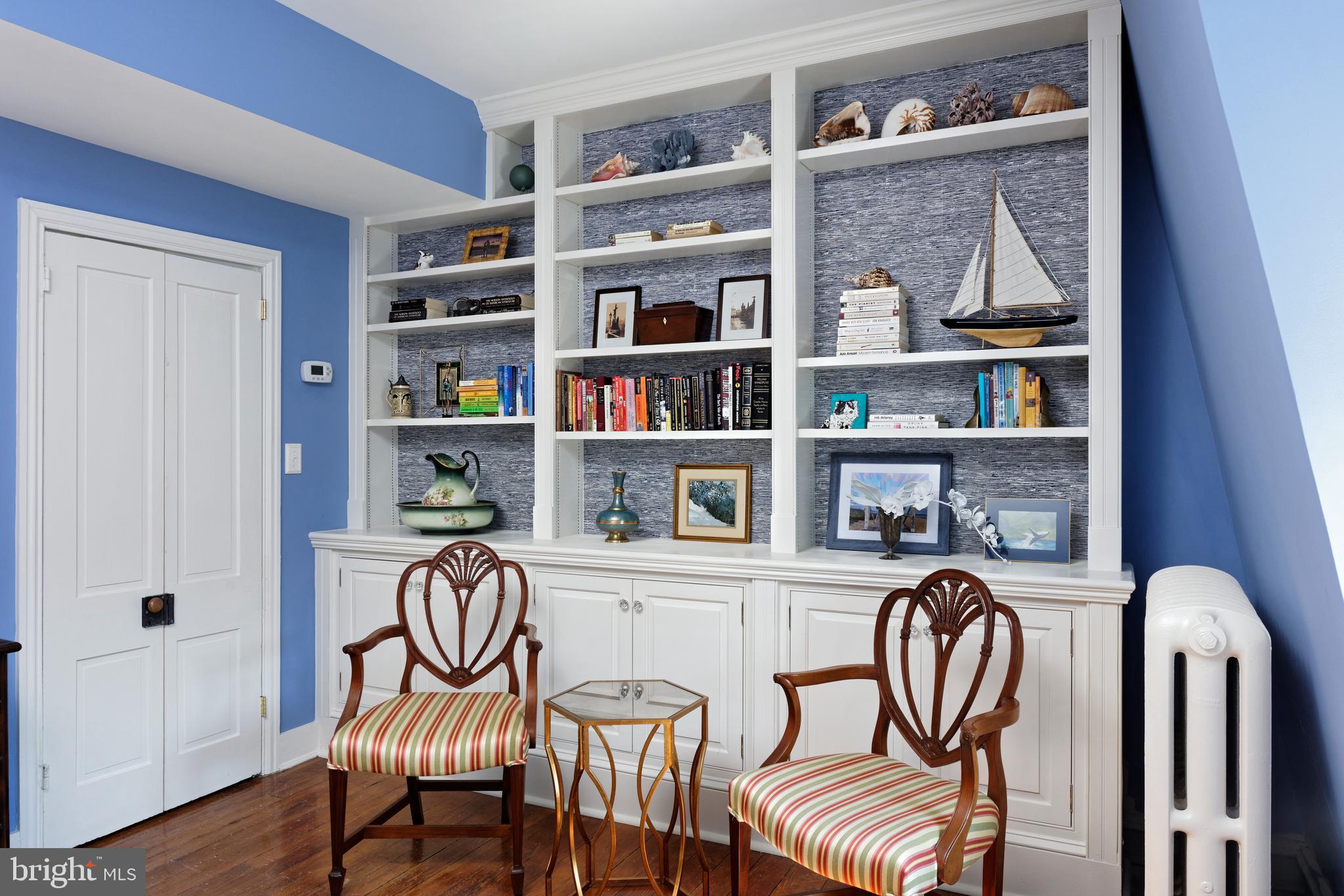 OLD TOWN ALEXANDRIA - Residential